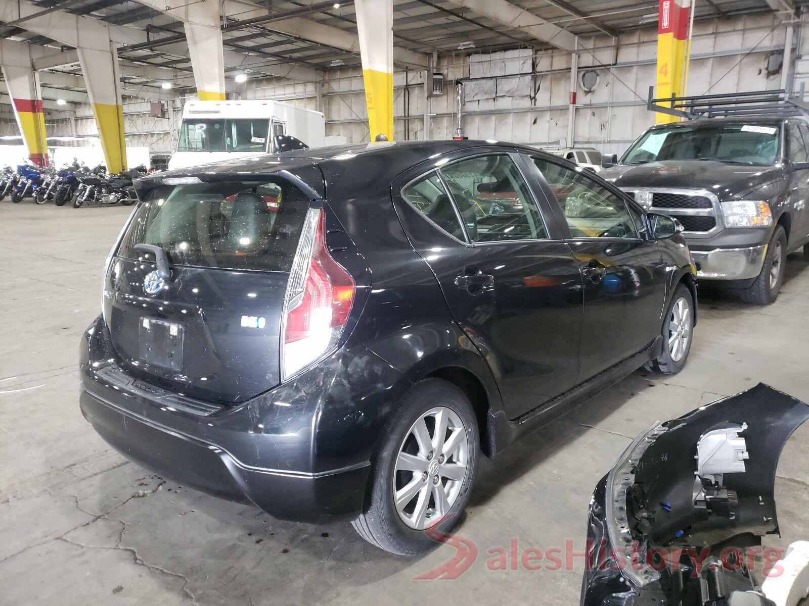 JTDKDTB33H1592957 2017 TOYOTA PRIUS