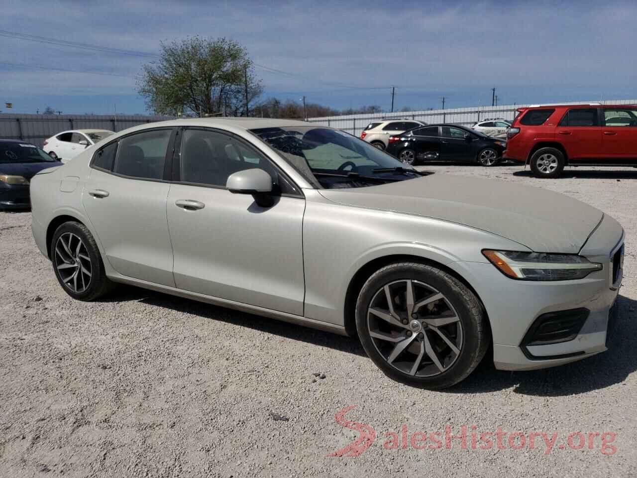 7JRA22TK2KG001461 2019 VOLVO S60