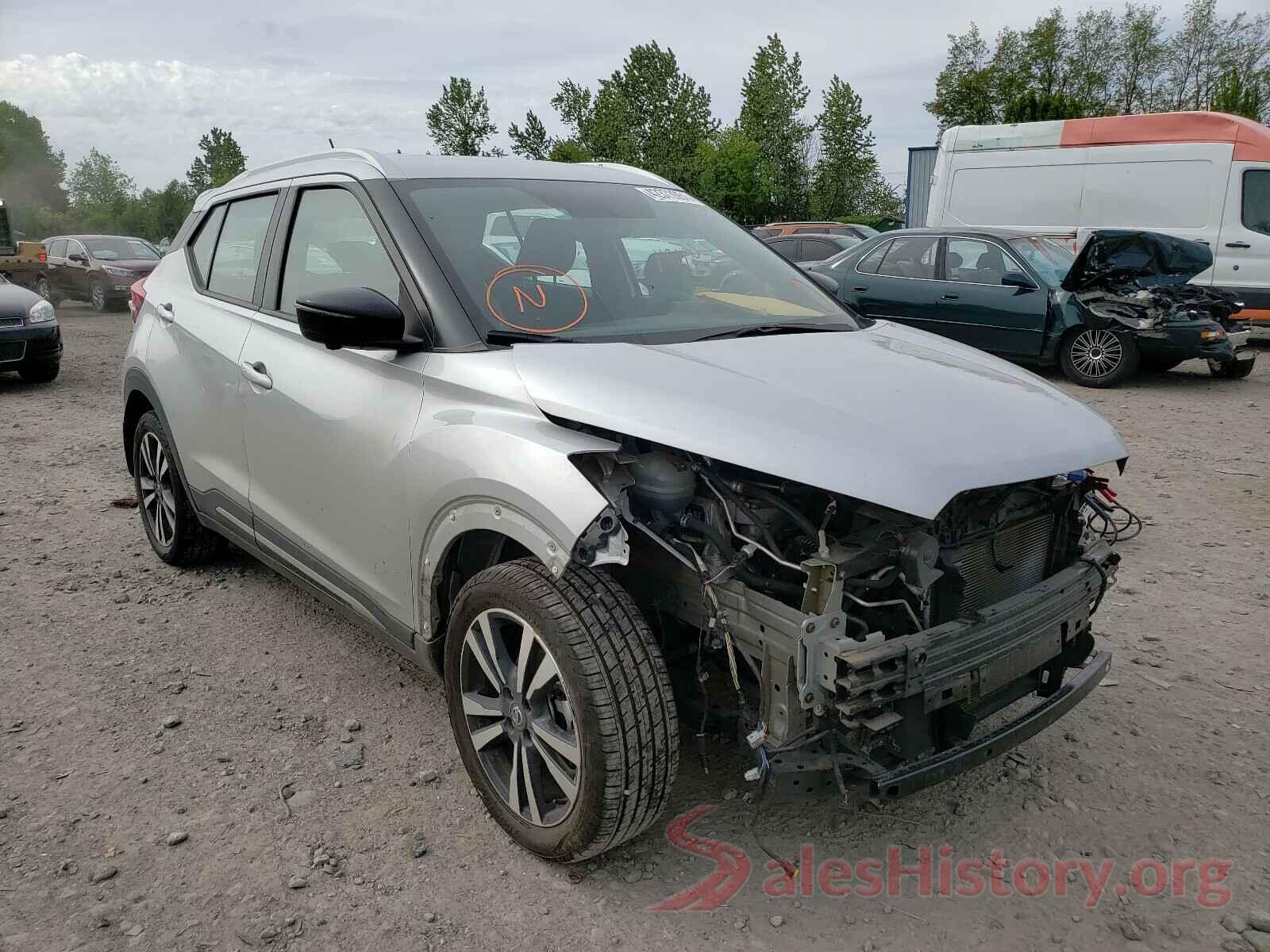 3N1CP5CU3JL532564 2018 NISSAN KICKS