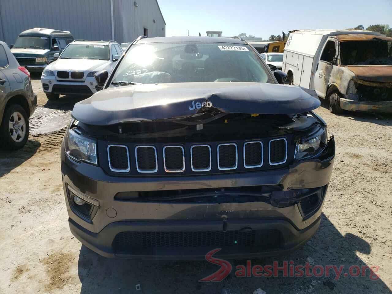 3C4NJCBB0JT293227 2018 JEEP COMPASS