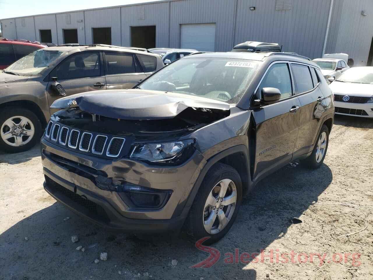 3C4NJCBB0JT293227 2018 JEEP COMPASS