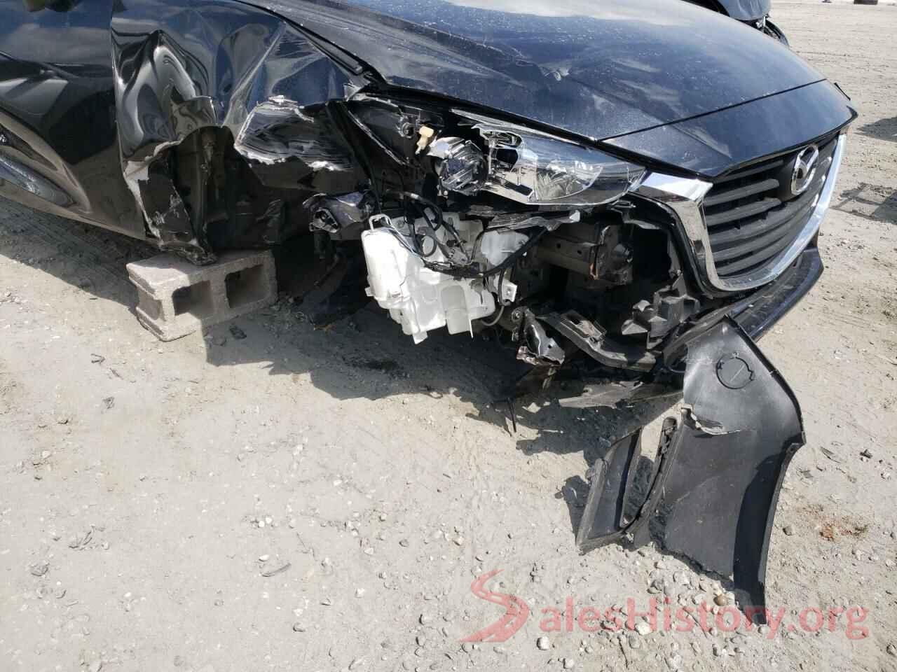 3MZBN1L38JM222691 2018 MAZDA 3