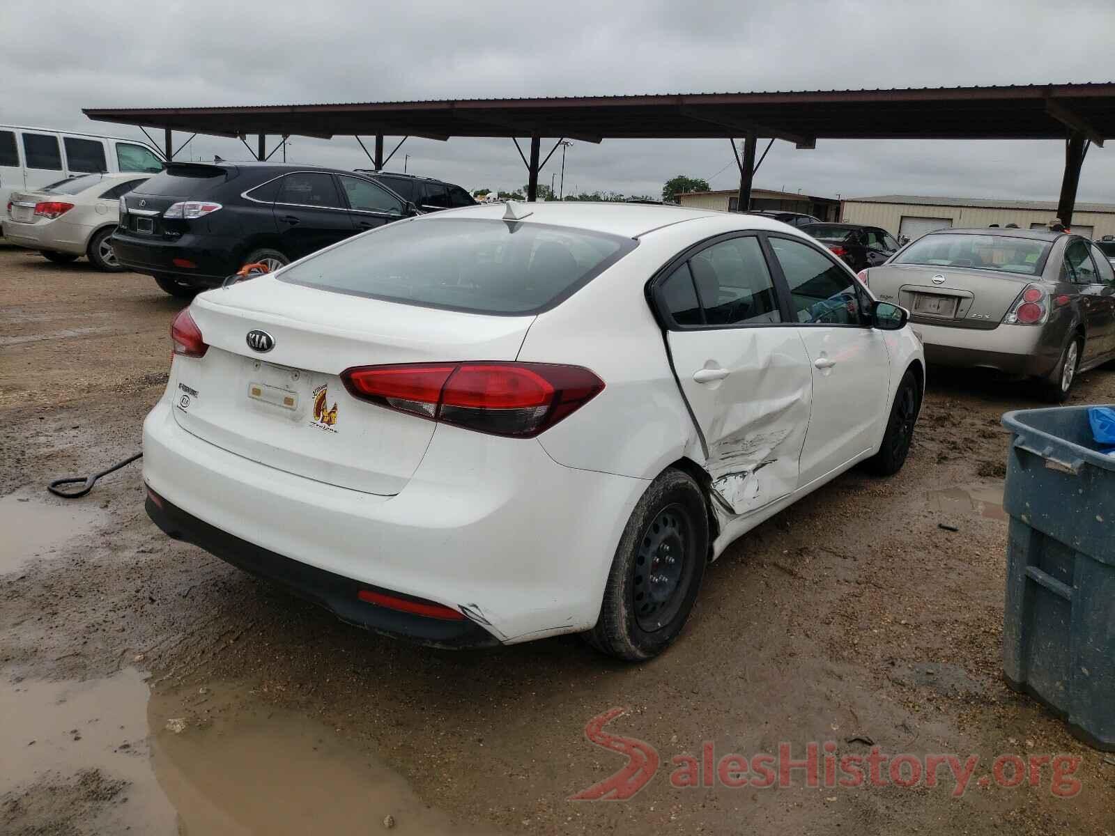 3KPFK4A71HE112476 2017 KIA FORTE