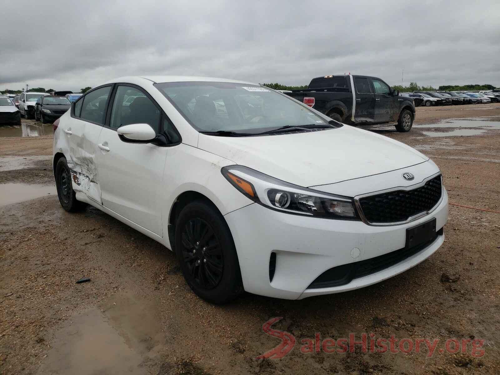 3KPFK4A71HE112476 2017 KIA FORTE