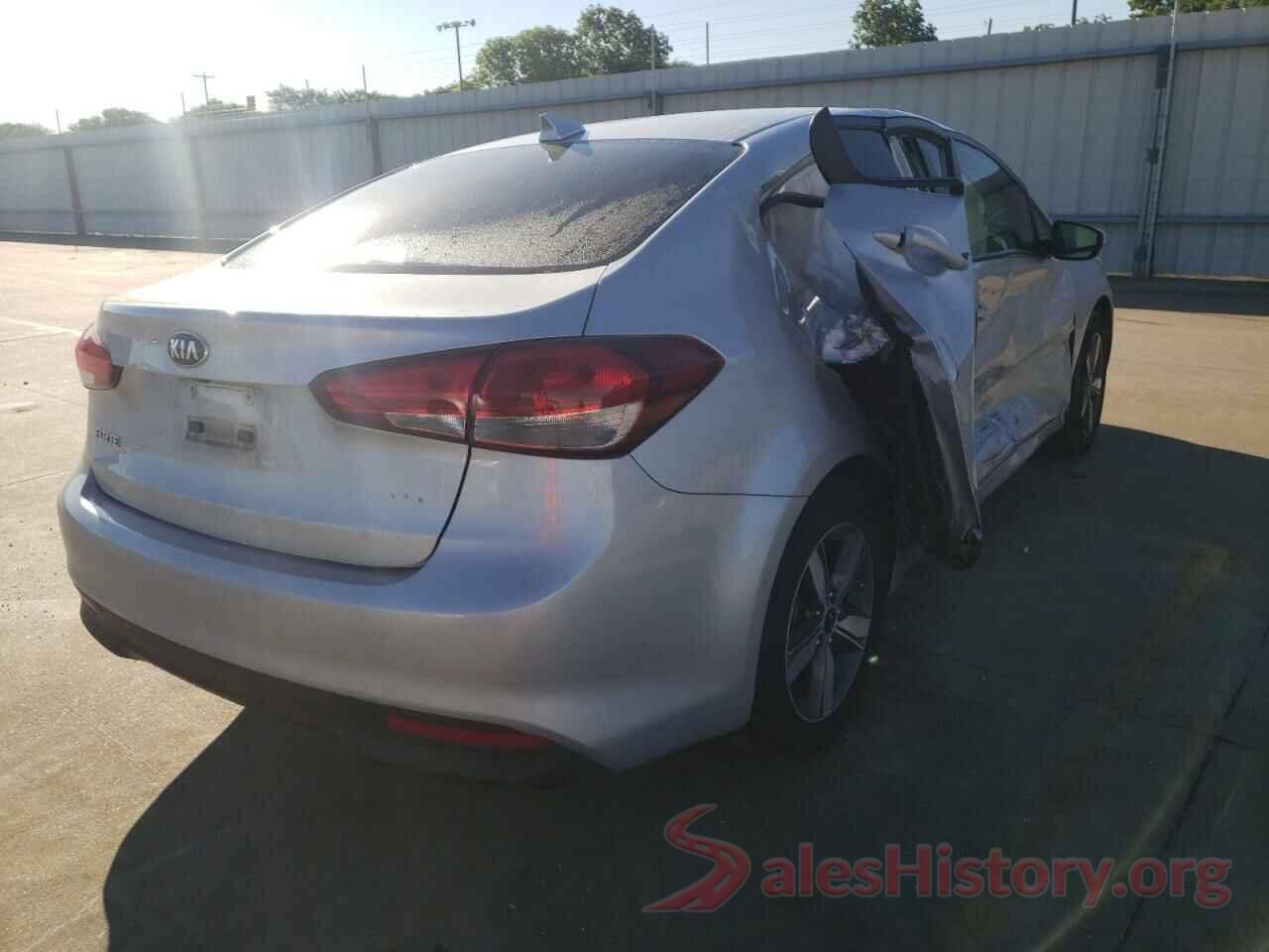 3KPFL4A78JE210729 2018 KIA FORTE