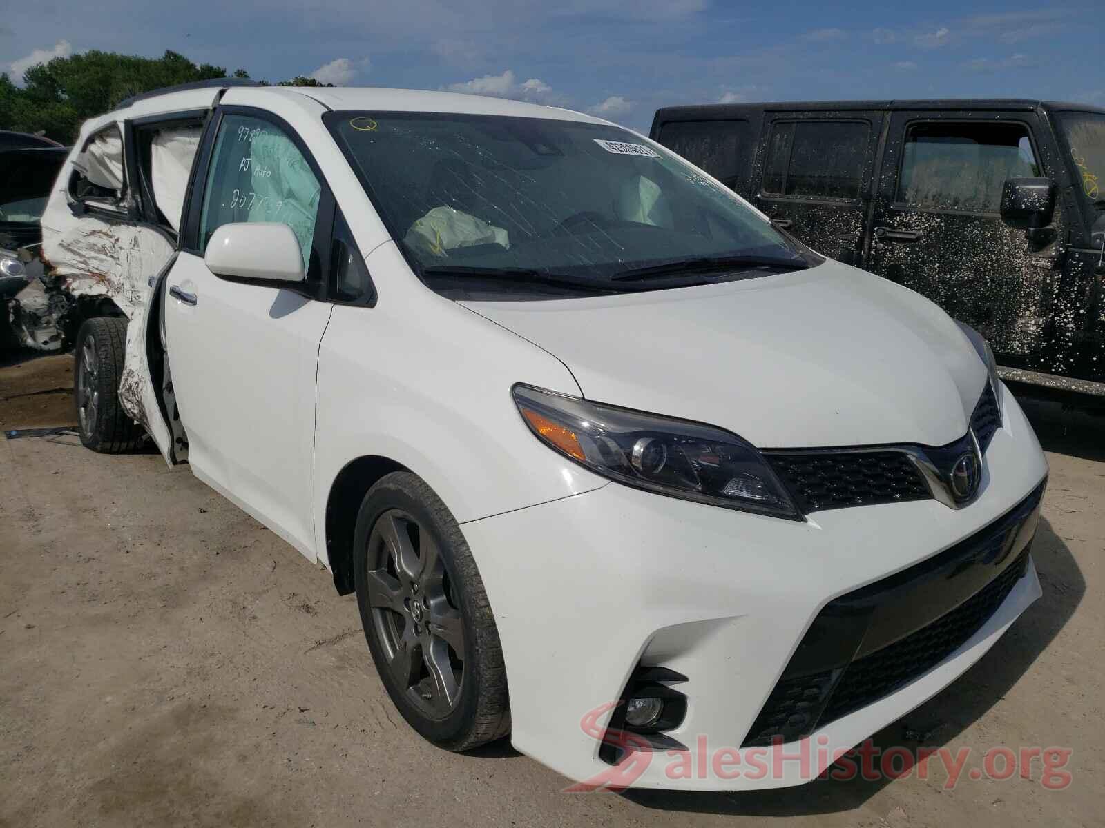 5TDXZ3DC6KS978917 2019 TOYOTA SIENNA