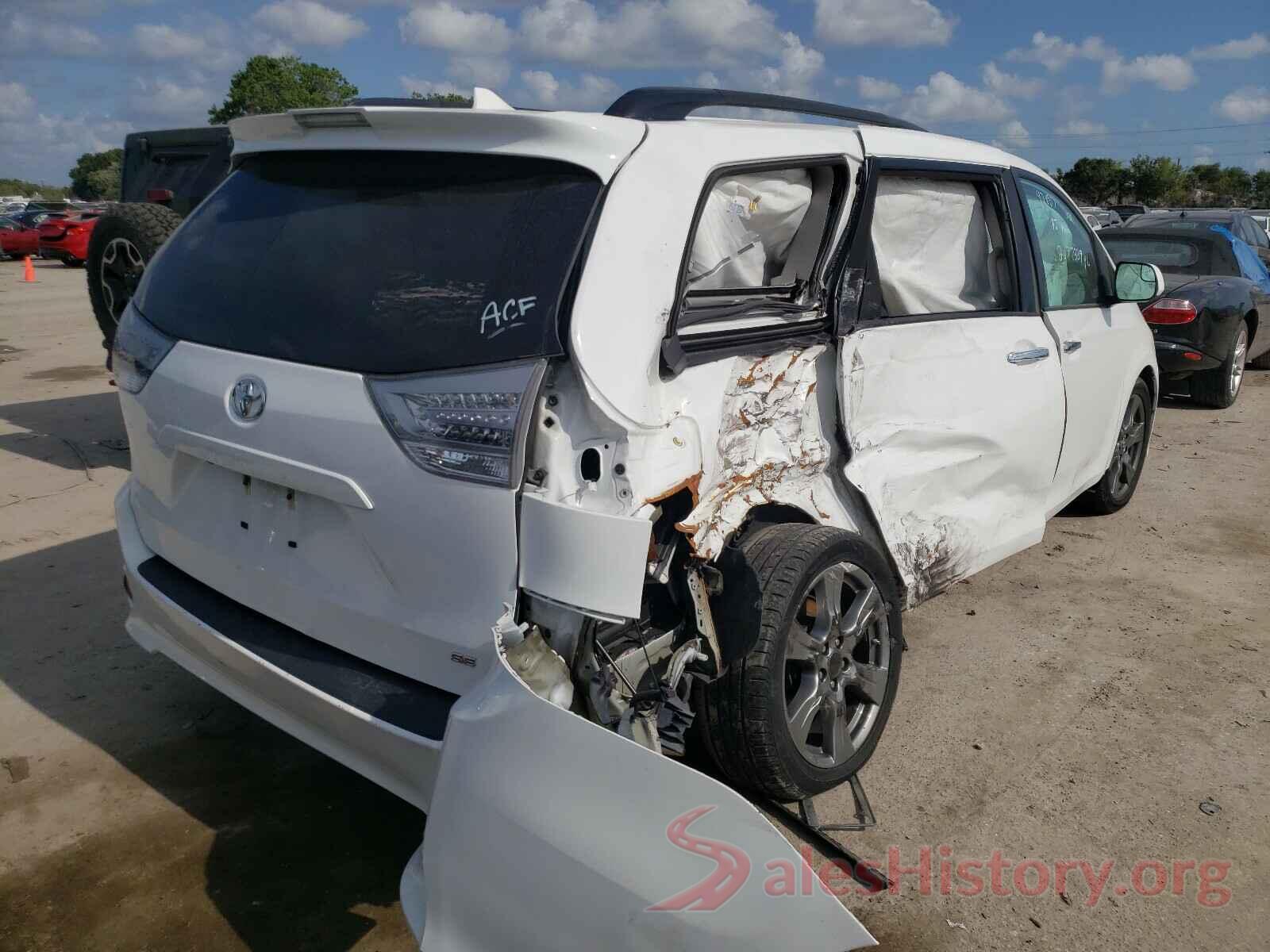 5TDXZ3DC6KS978917 2019 TOYOTA SIENNA