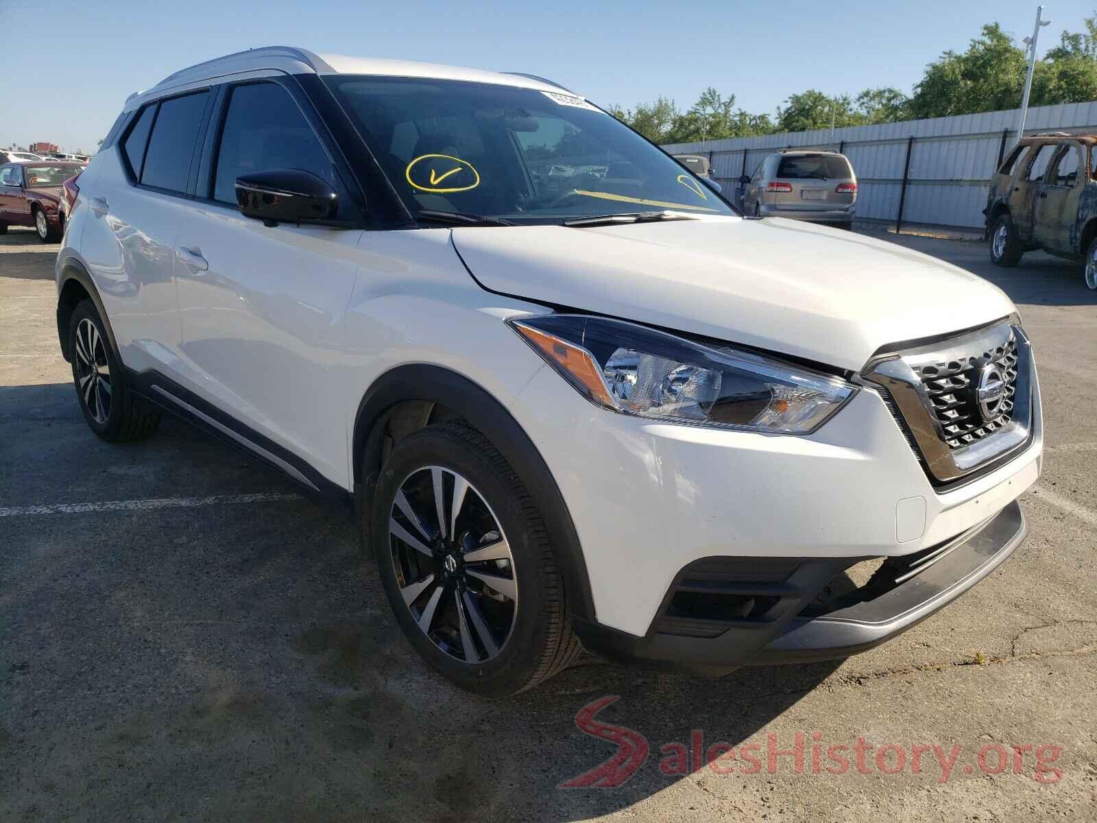 3N1CP5CU5JL512283 2018 NISSAN KICKS