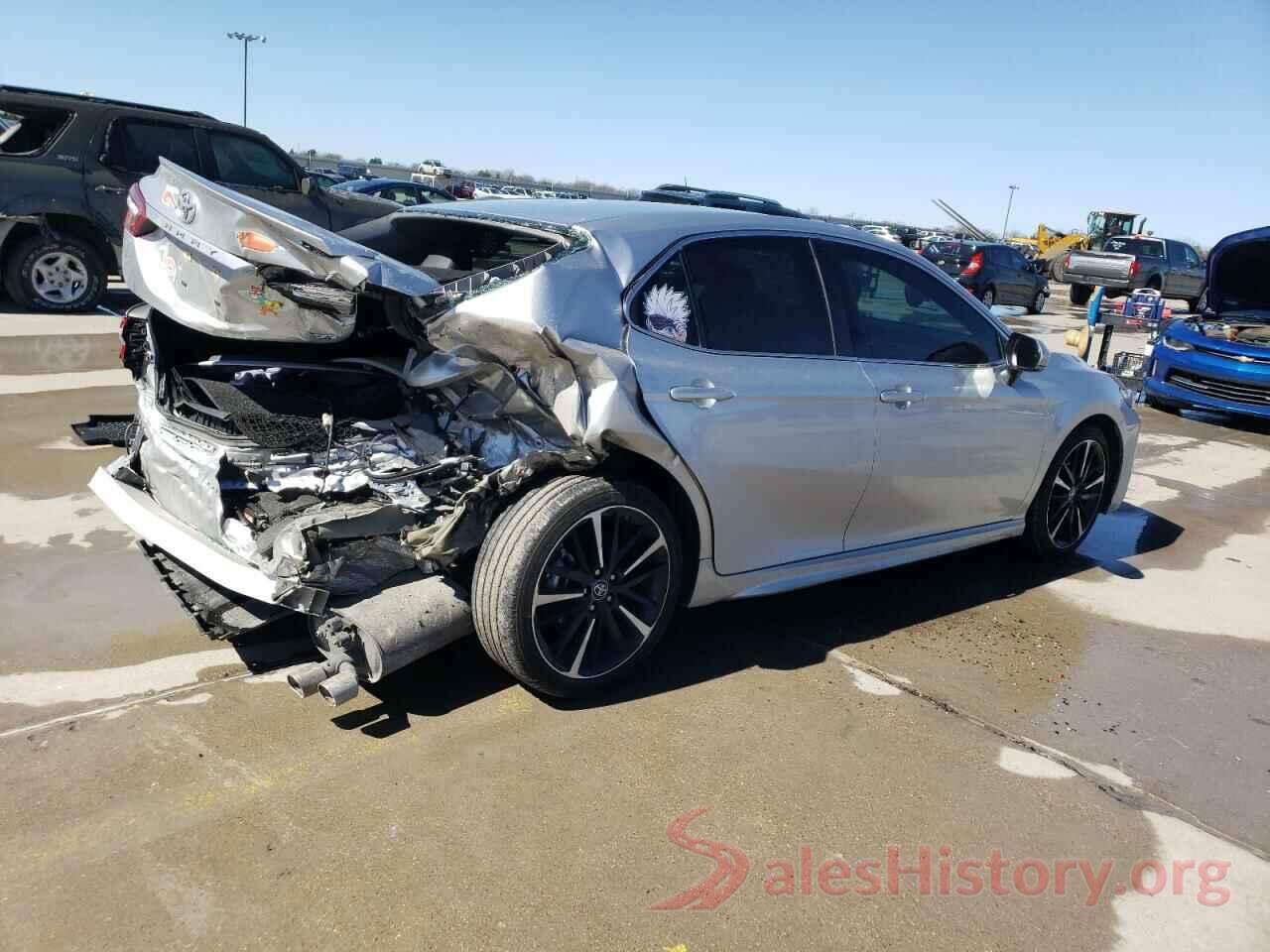 4T1B61HK9JU525440 2018 TOYOTA CAMRY