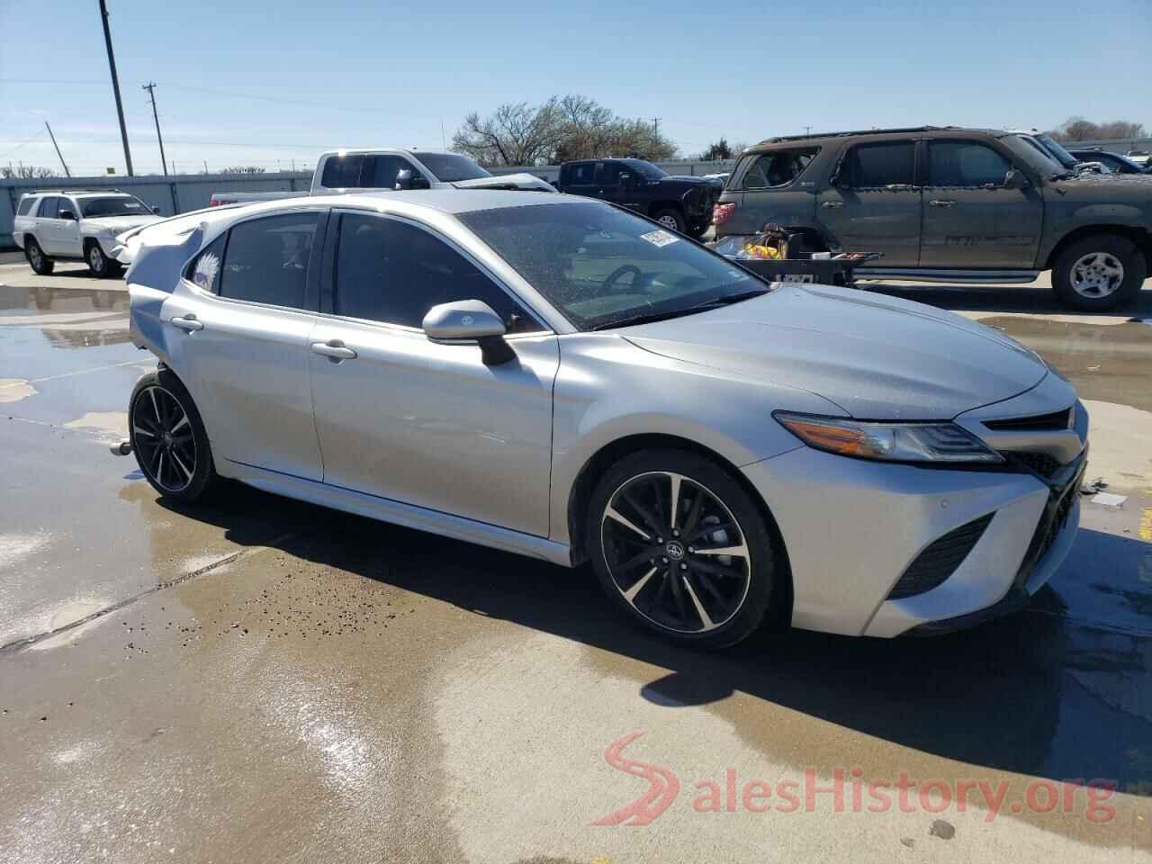 4T1B61HK9JU525440 2018 TOYOTA CAMRY