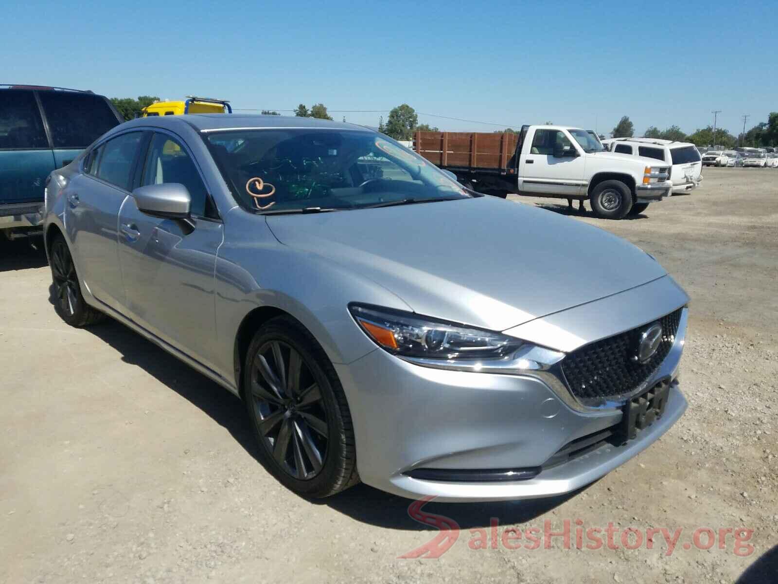 JM1GL1VM0J1307882 2018 MAZDA 6