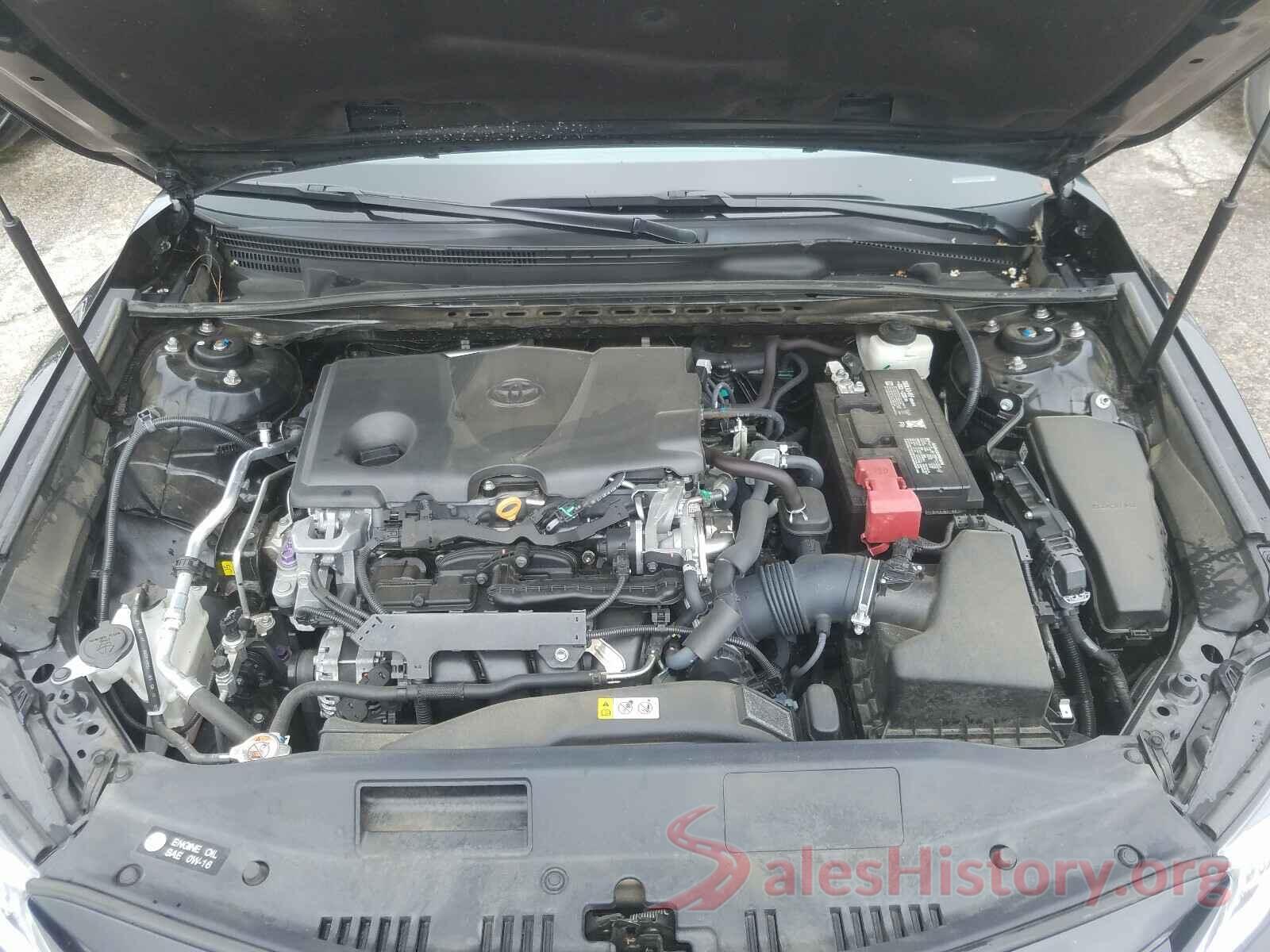 4T1B11HK7JU094272 2018 TOYOTA CAMRY