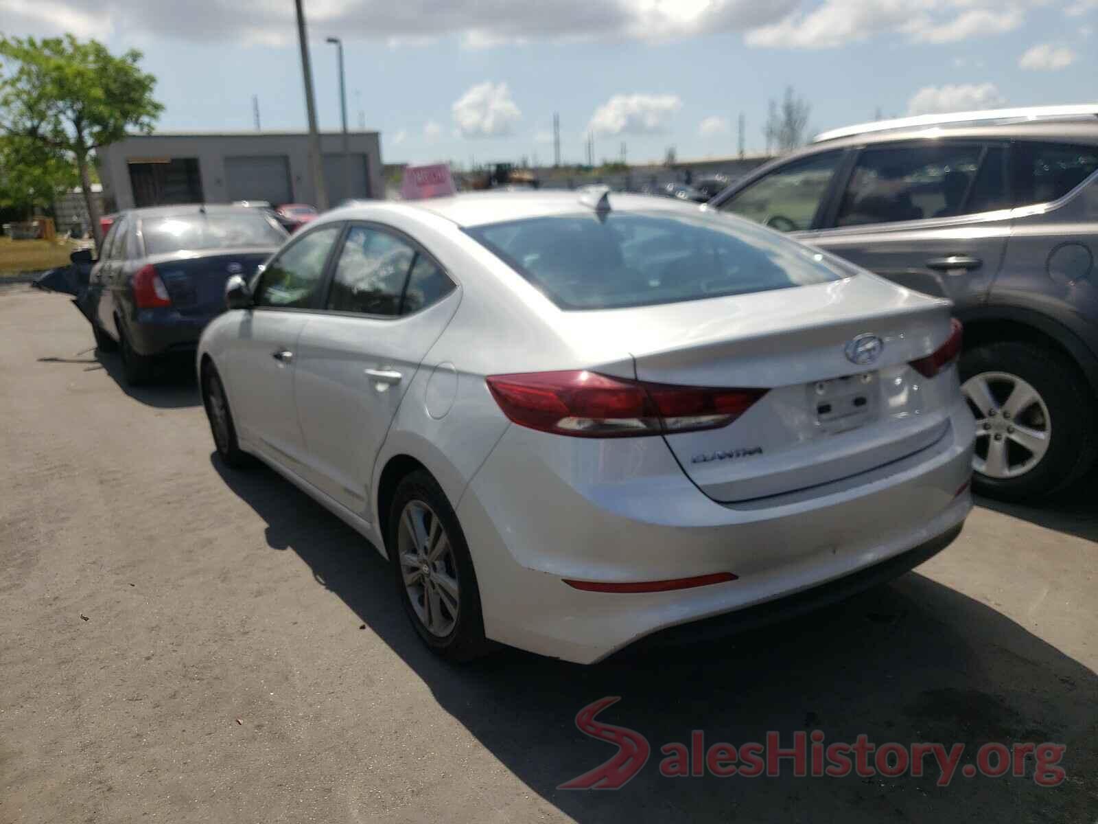 5NPD84LF5JH308013 2018 HYUNDAI ELANTRA