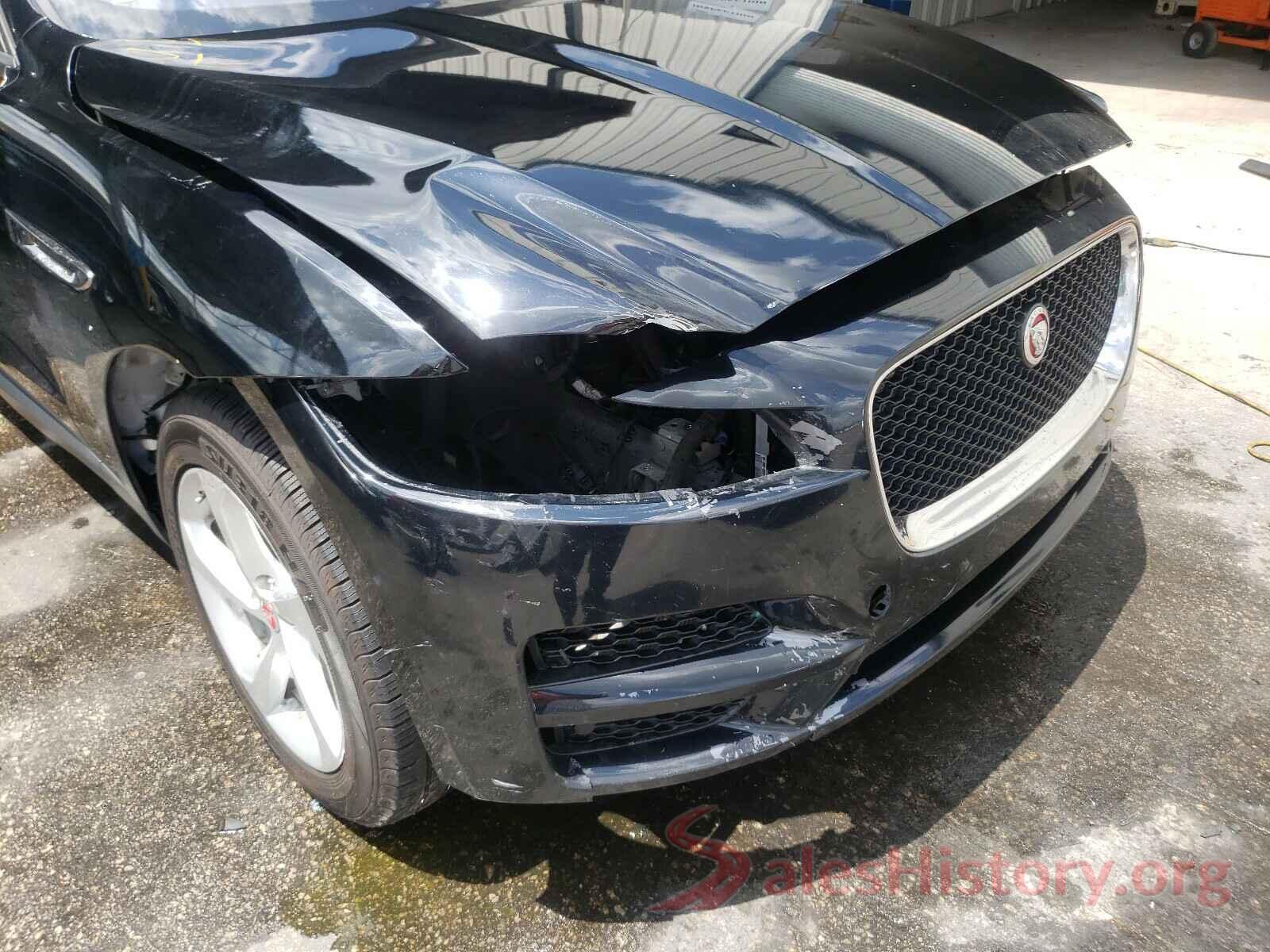 SADCJ2GX5JA235356 2018 JAGUAR F-PACE