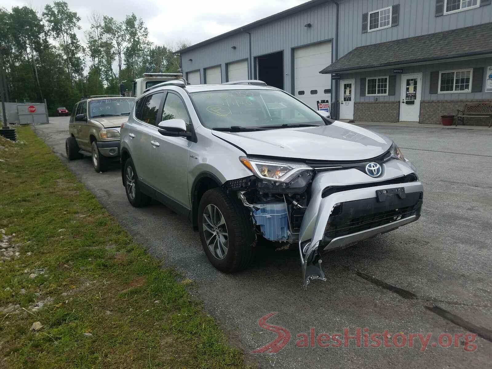 JTMRJREV3GD050777 2016 TOYOTA RAV4