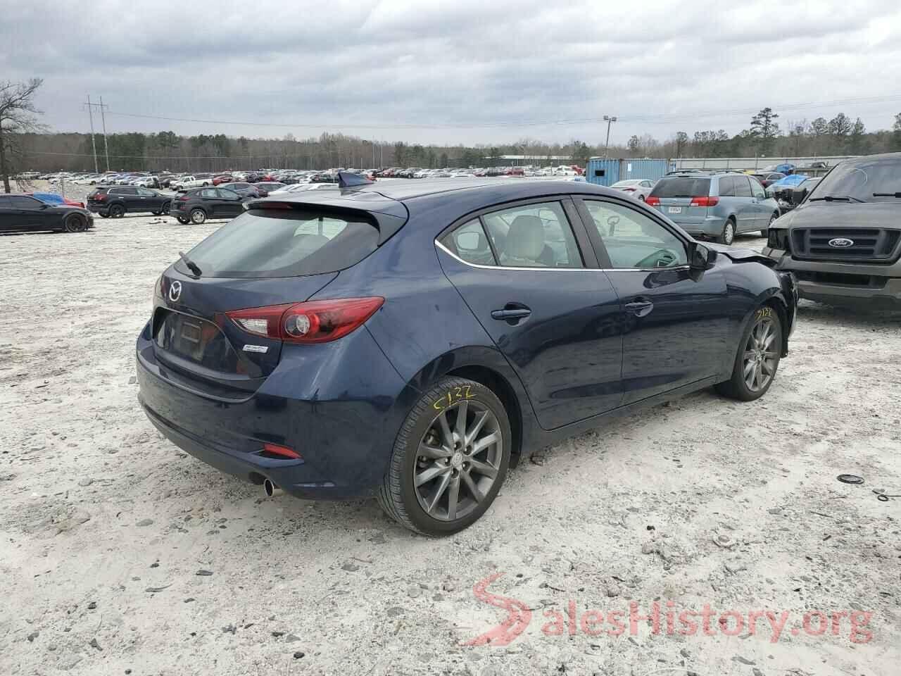 3MZBN1M33JM162236 2018 MAZDA 3