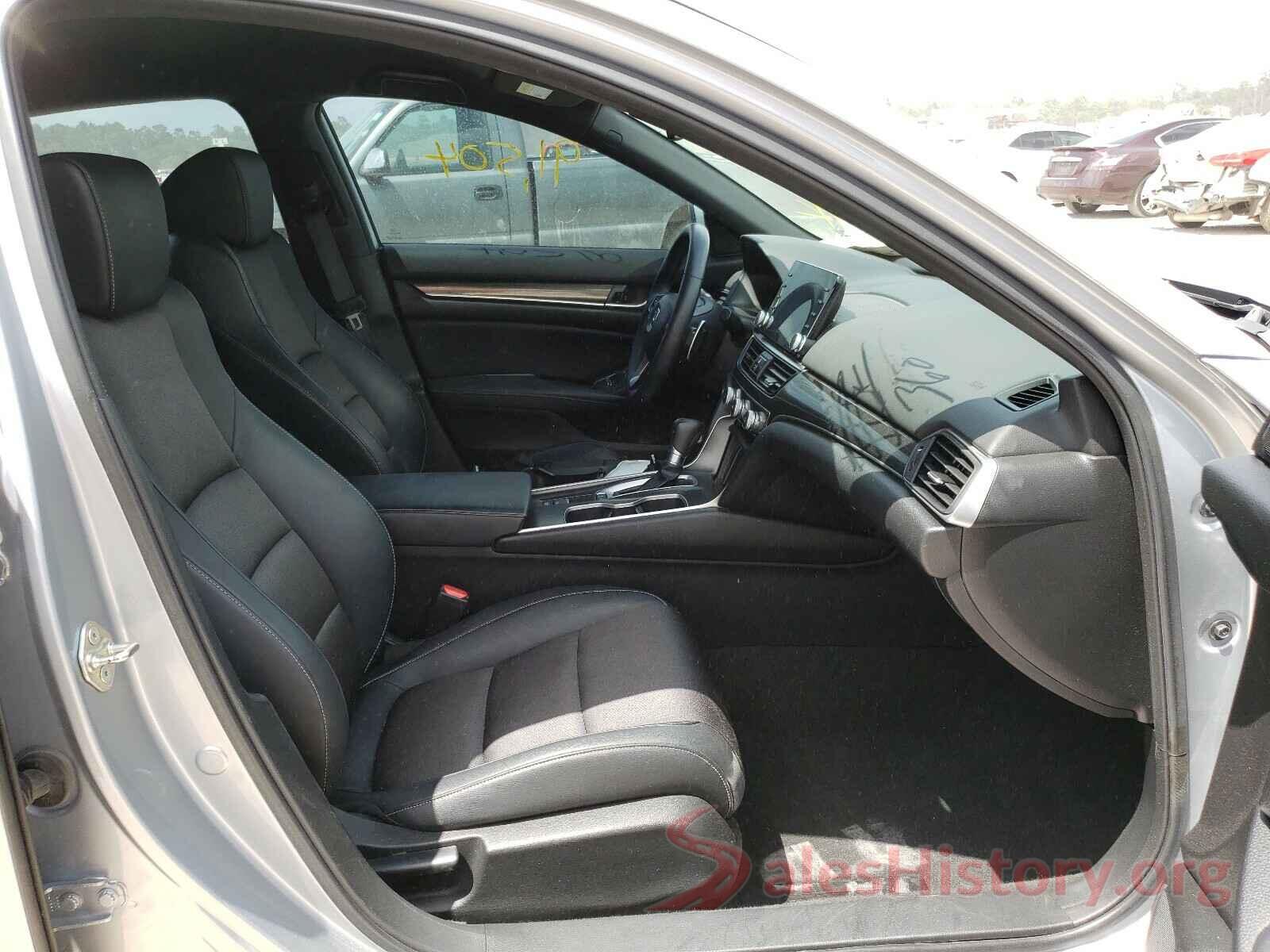 1HGCV1F30JA046950 2018 HONDA ACCORD