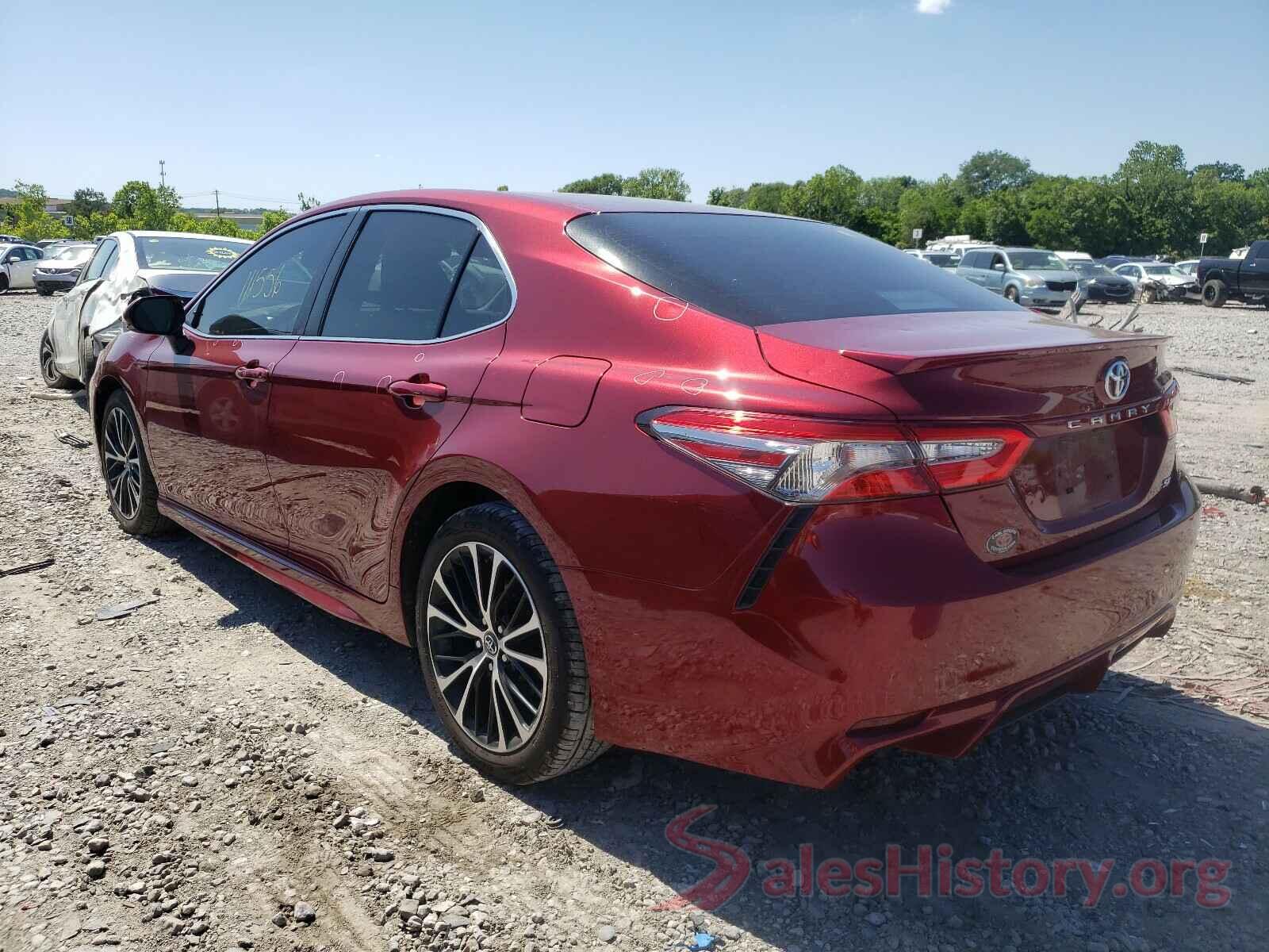 4T1B11HK9JU605898 2018 TOYOTA CAMRY