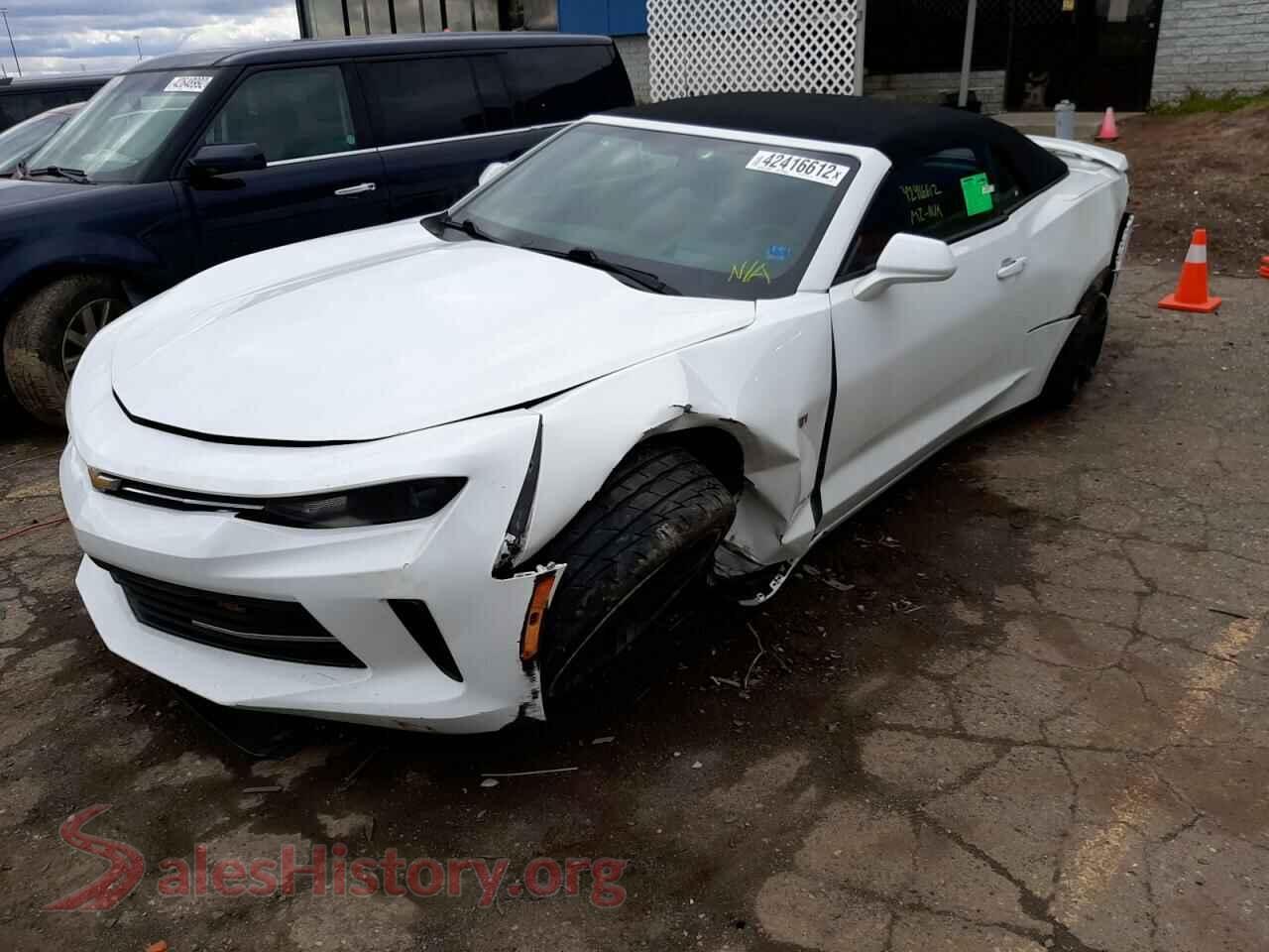 2016 CHEVROLET CAMARO VIN 1G1FD3DSXG0168212, front view