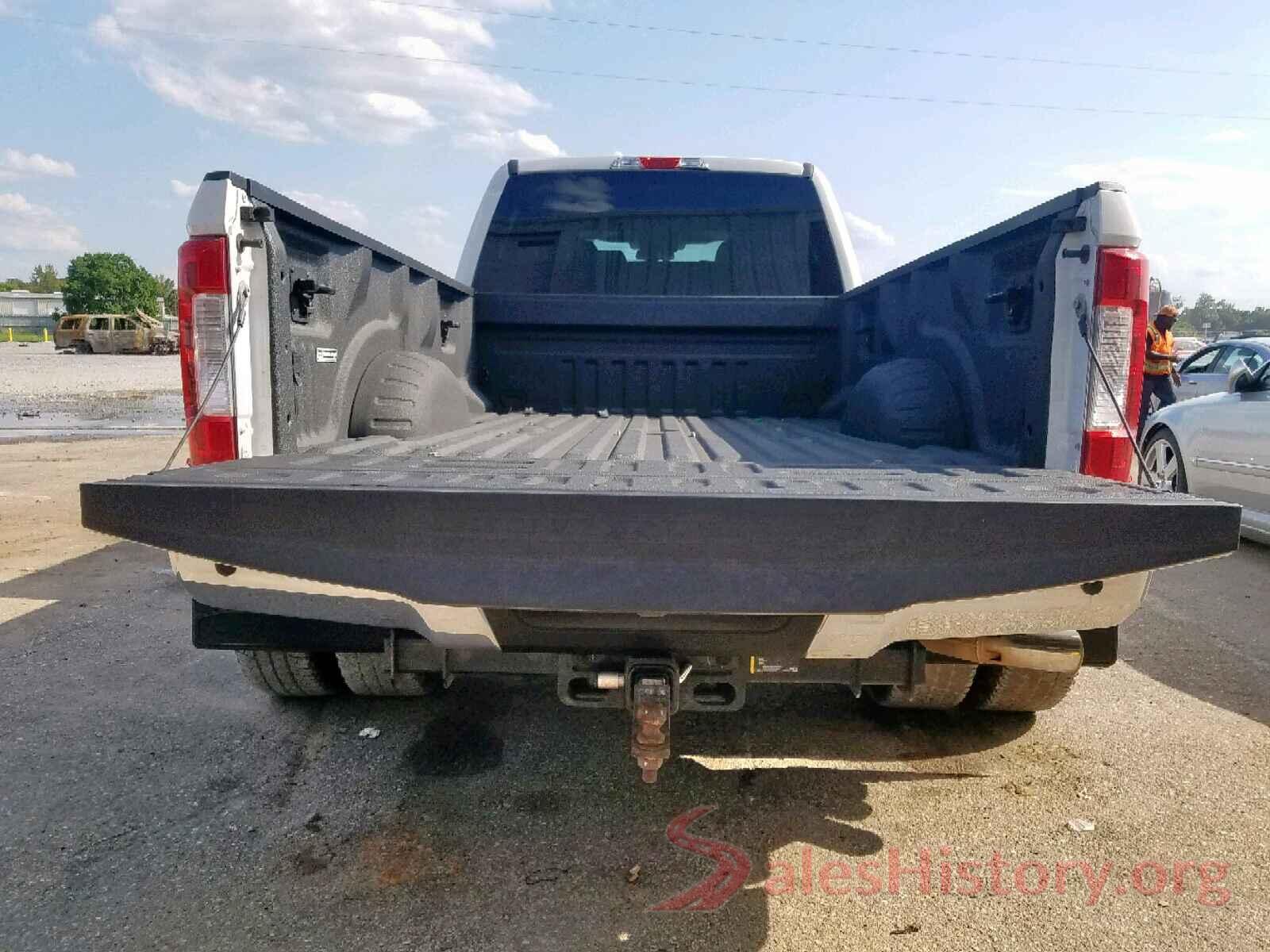 1FT8W3CT1HEF05312 2017 FORD F350