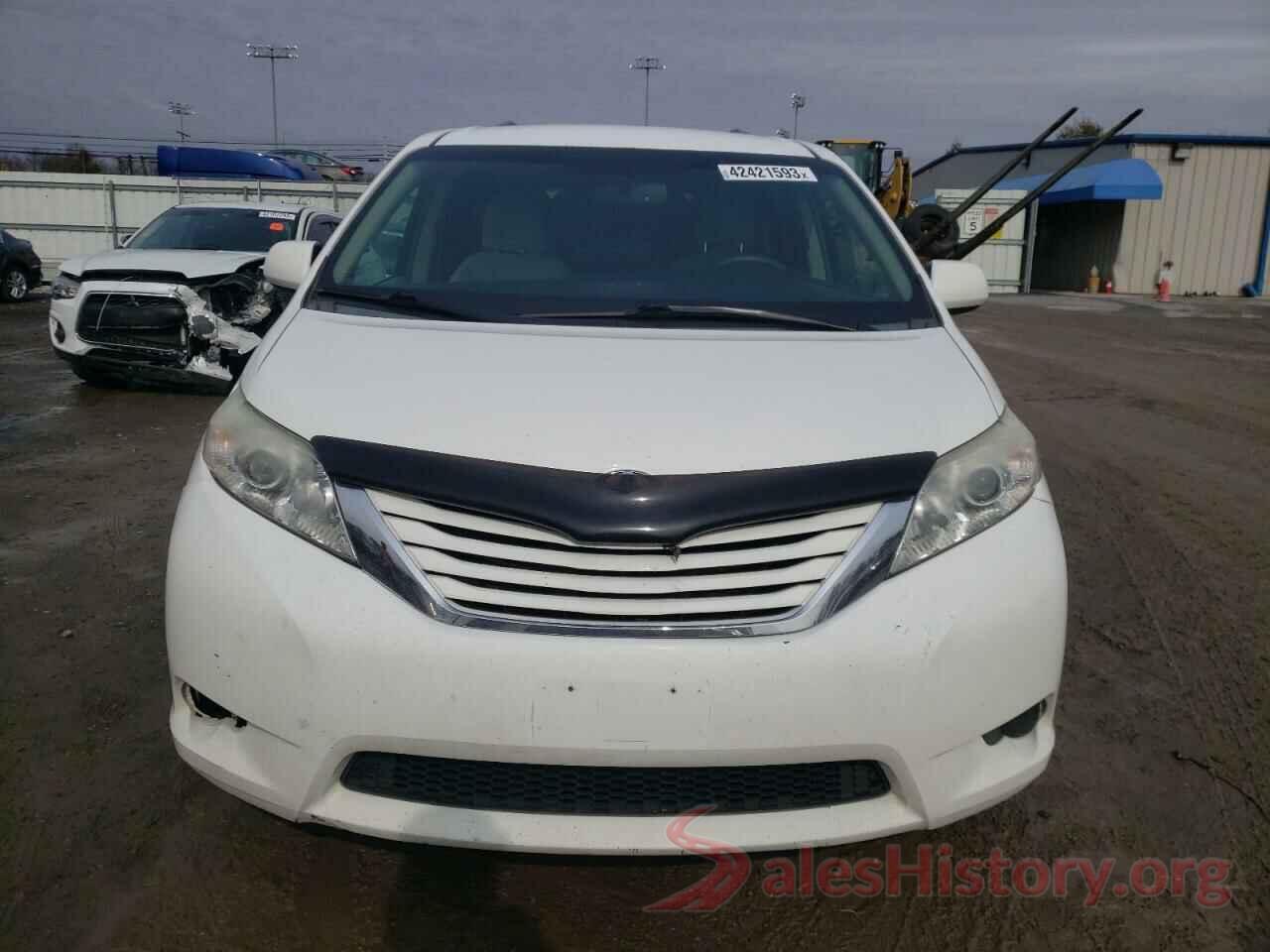 5TDKK3DC9FS586986 2015 TOYOTA SIENNA