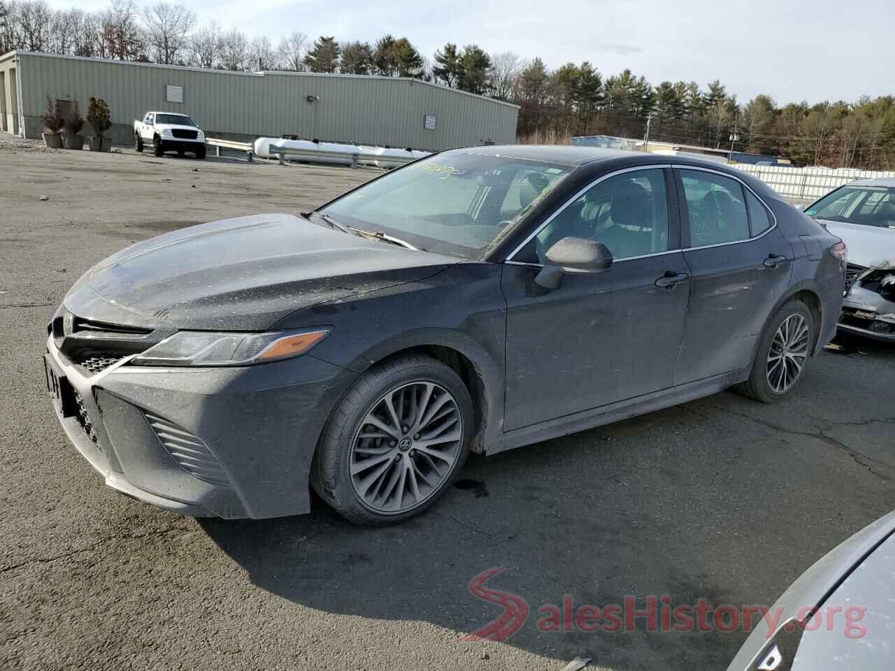 4T1G11AK6LU881586 2020 TOYOTA CAMRY