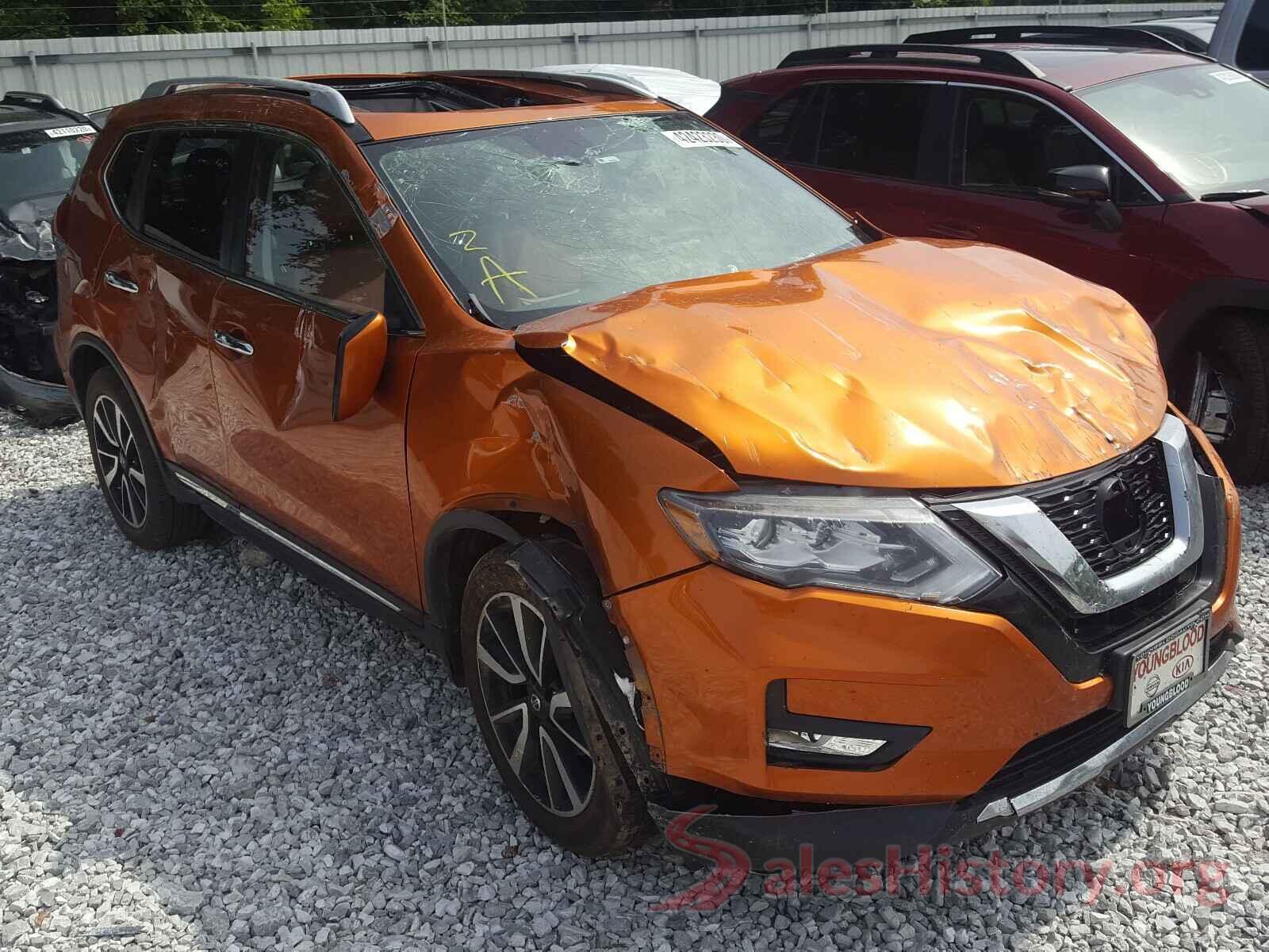 JN8AT2MV4JW343474 2018 NISSAN ROGUE