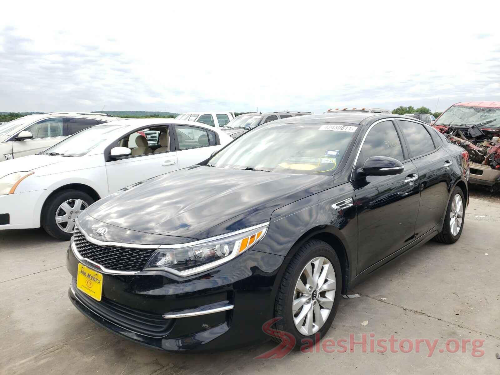 5XXGT4L35JG261028 2018 KIA OPTIMA