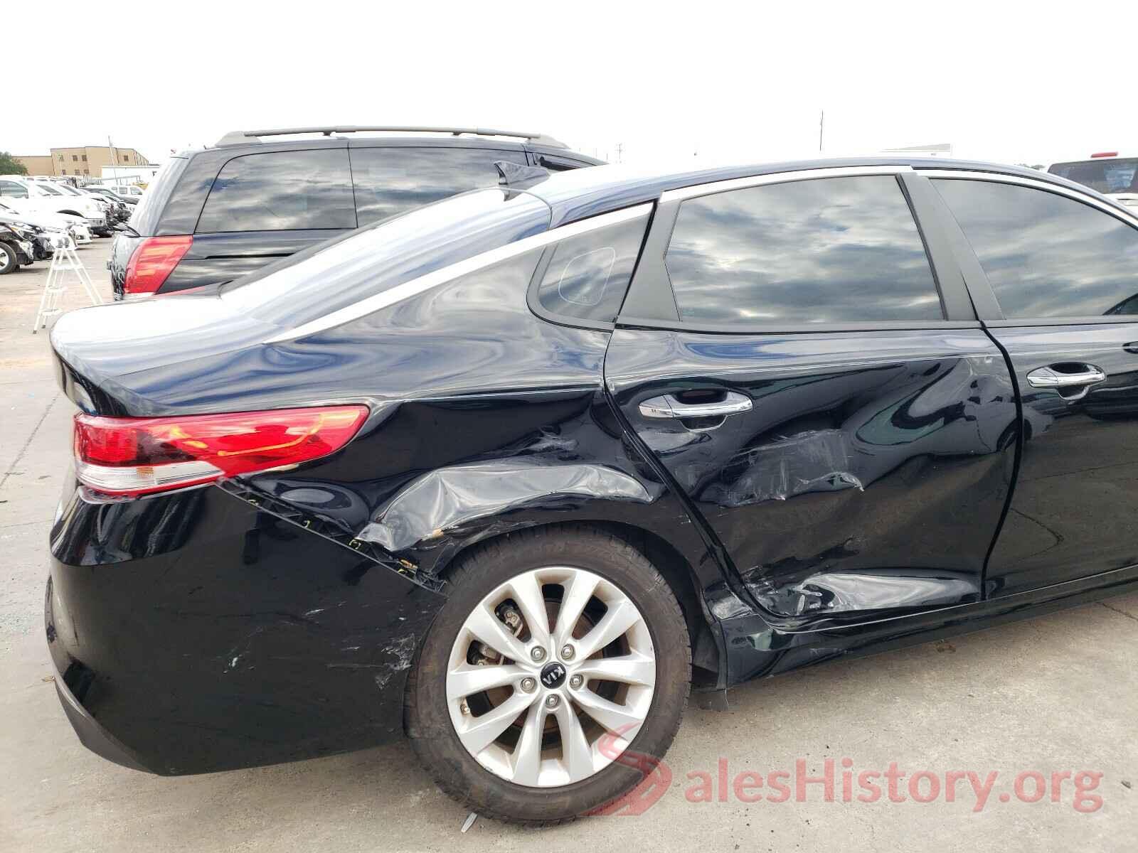 5XXGT4L35JG261028 2018 KIA OPTIMA