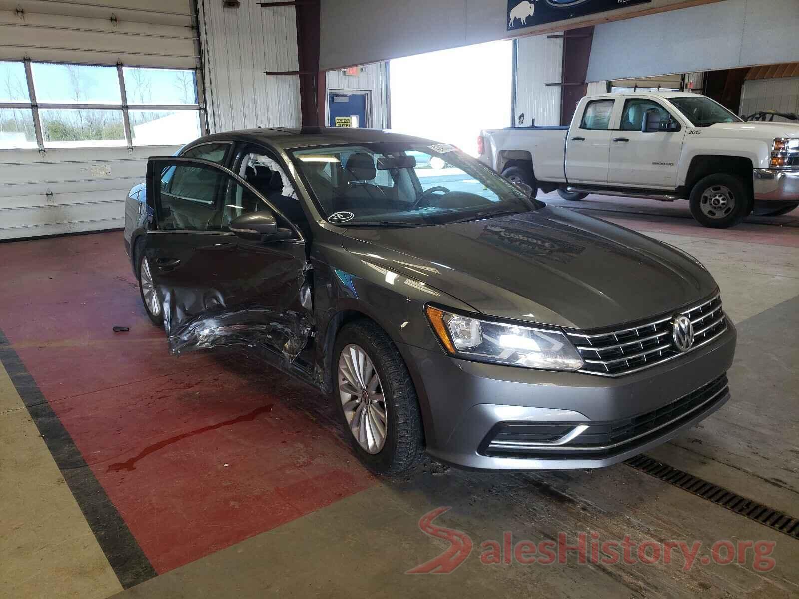 1VWBT7A38HC014575 2017 VOLKSWAGEN PASSAT