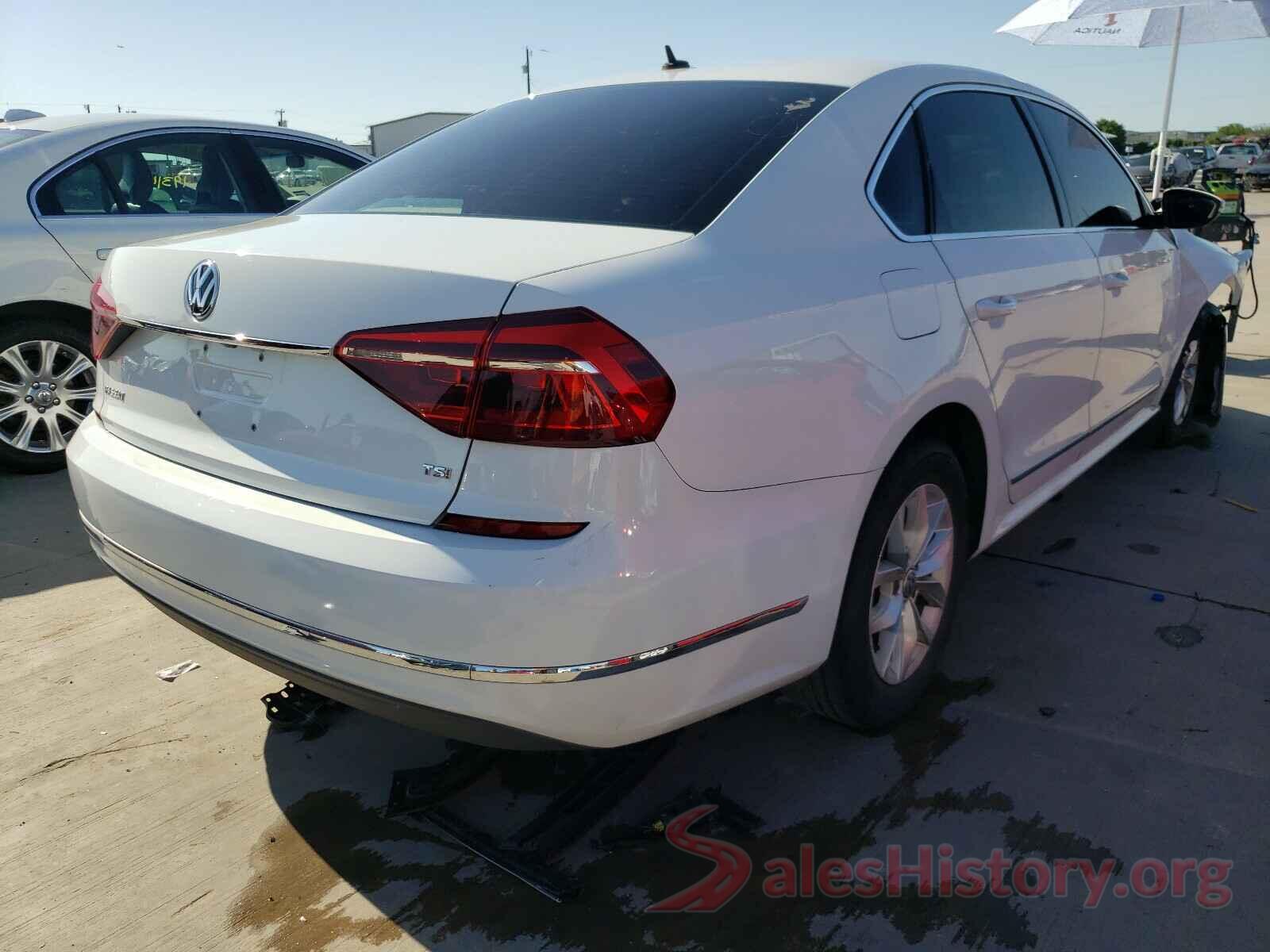 1VWAT7A32HC055862 2017 VOLKSWAGEN PASSAT