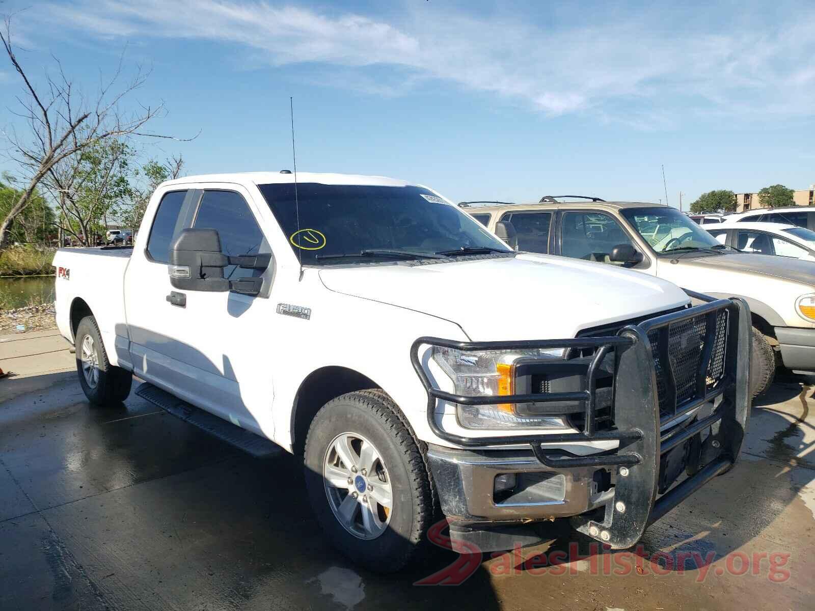 1FTFX1E51JKC23301 2018 FORD F150