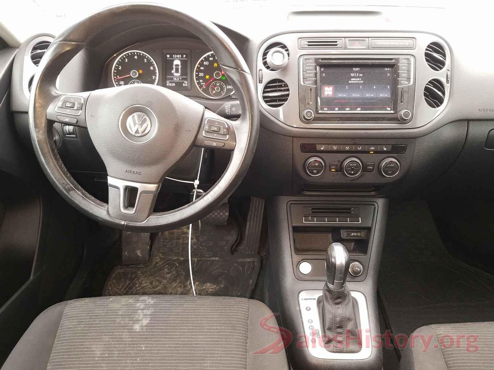 WVGJV7AX2GW058057 2016 VOLKSWAGEN TIGUAN