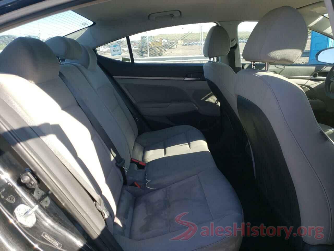 5NPD84LF1JH379208 2018 HYUNDAI ELANTRA