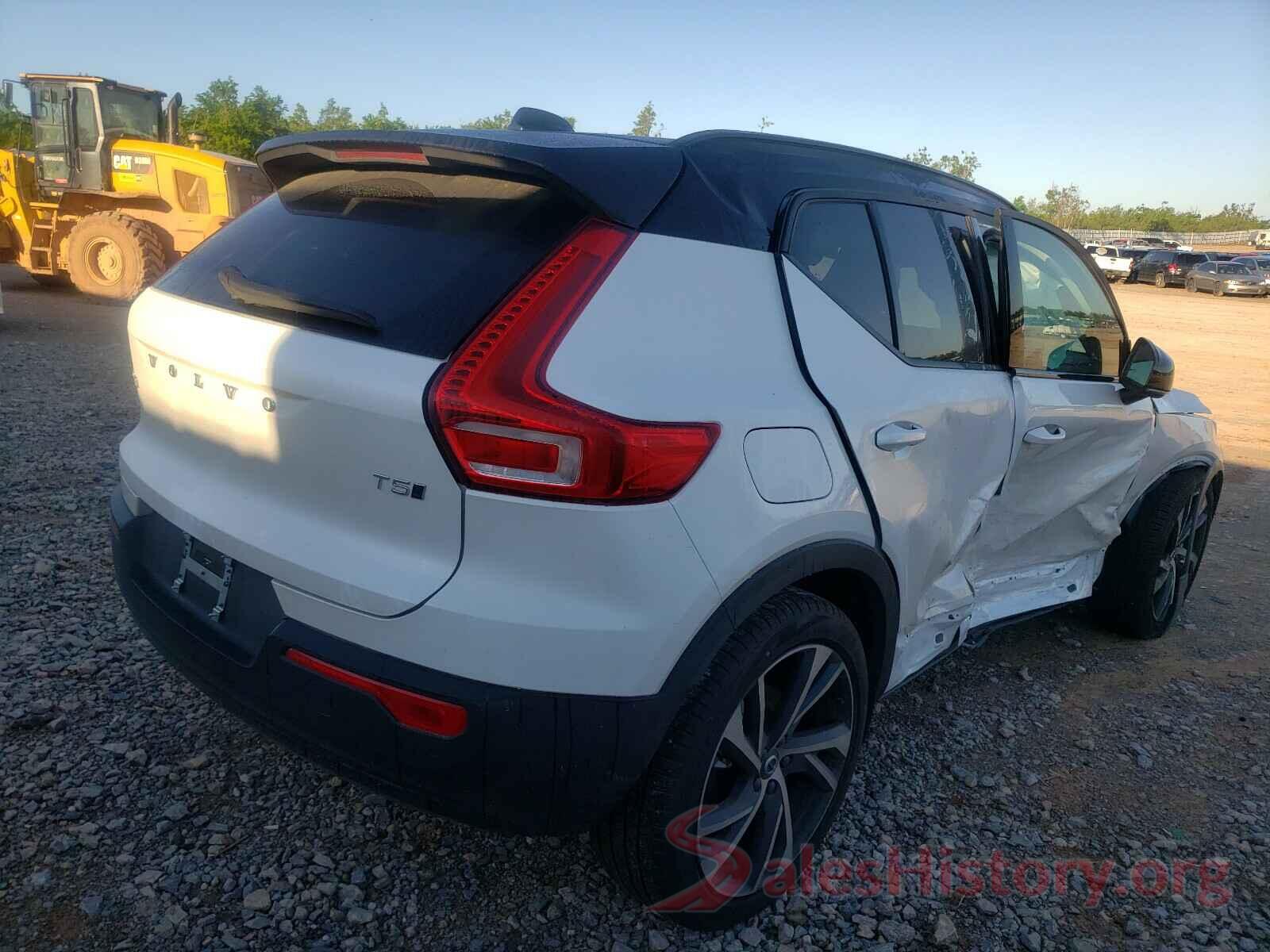 YV4162UM3M2519028 2021 VOLVO XC40