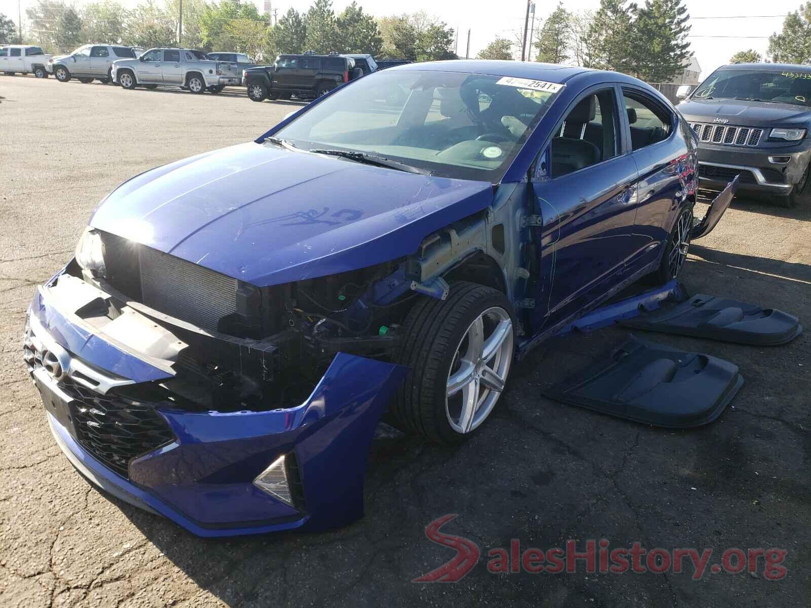 KMHD04LB6KU839423 2019 HYUNDAI ELANTRA