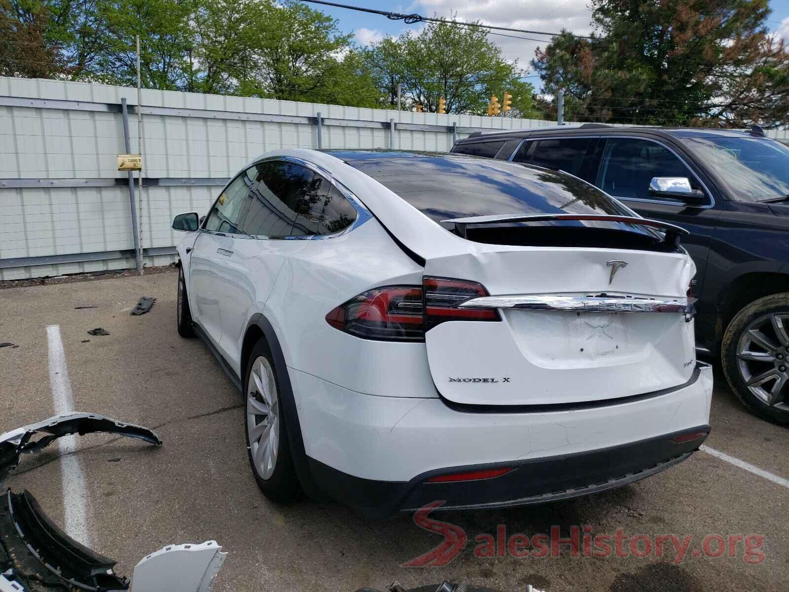 5YJXCBE25JF113649 2018 TESLA MODEL X