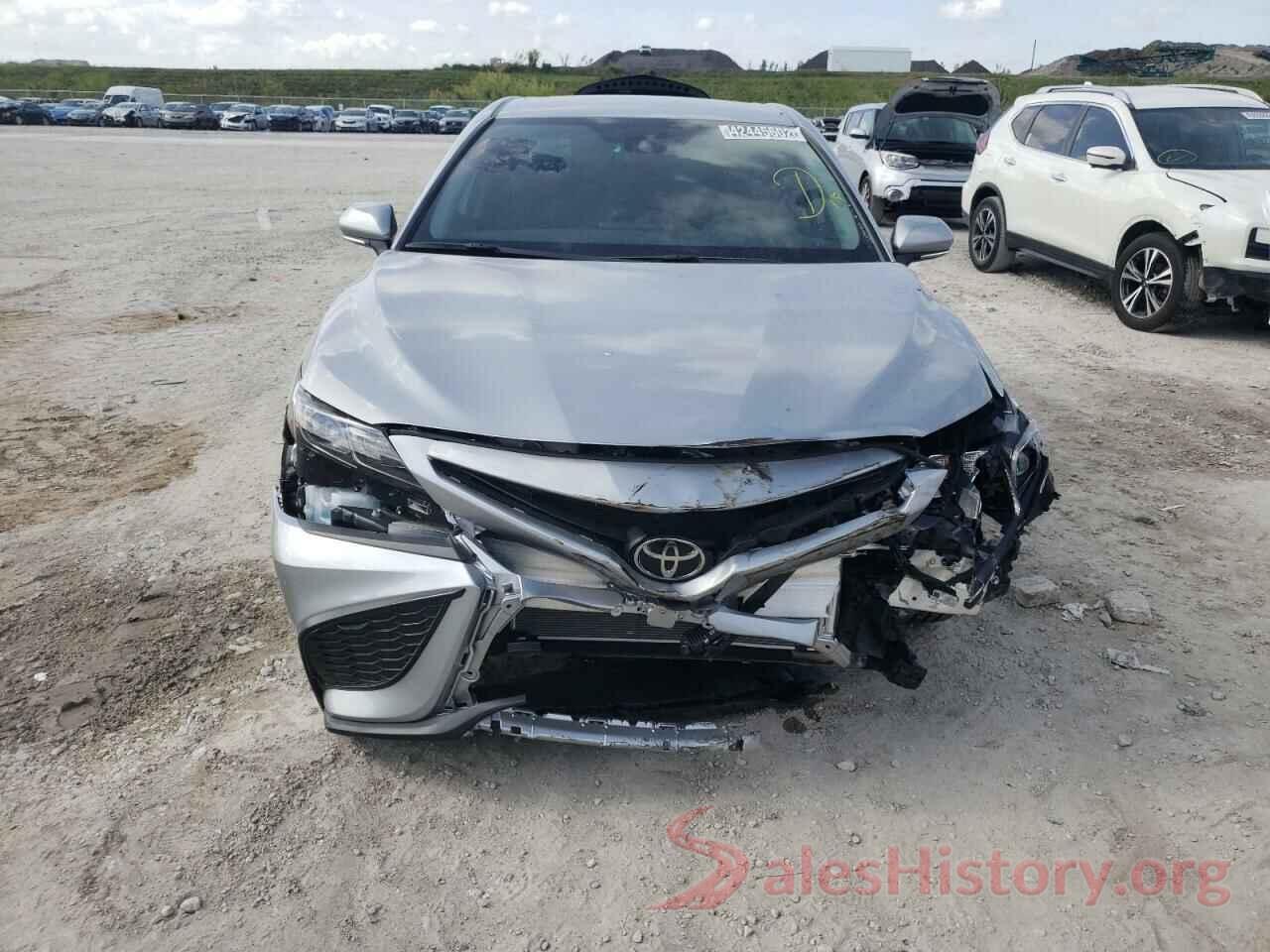 4T1G11AK4NU679168 2022 TOYOTA CAMRY