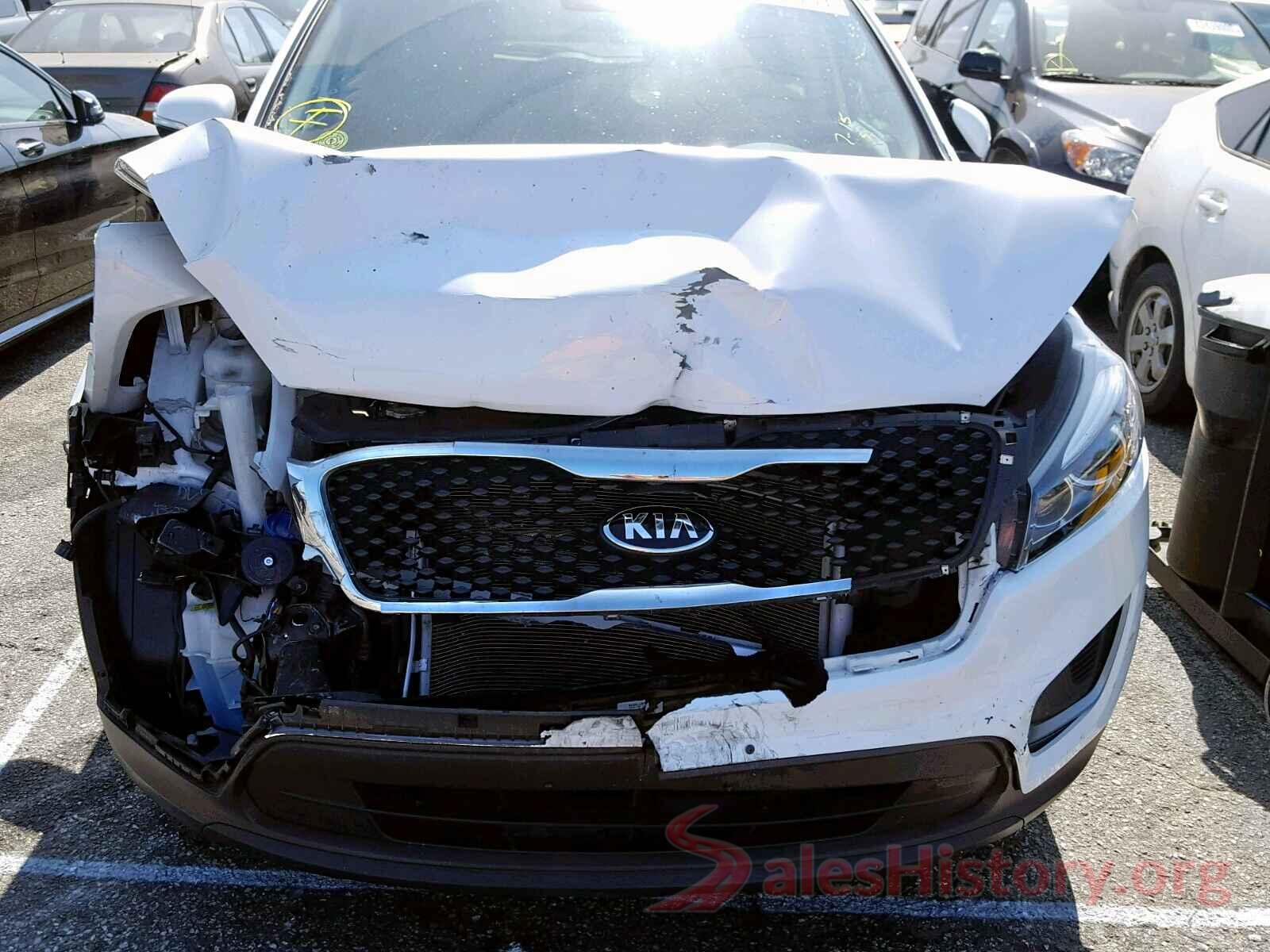 5XYPG4A36HG253758 2017 KIA SORENTO LX