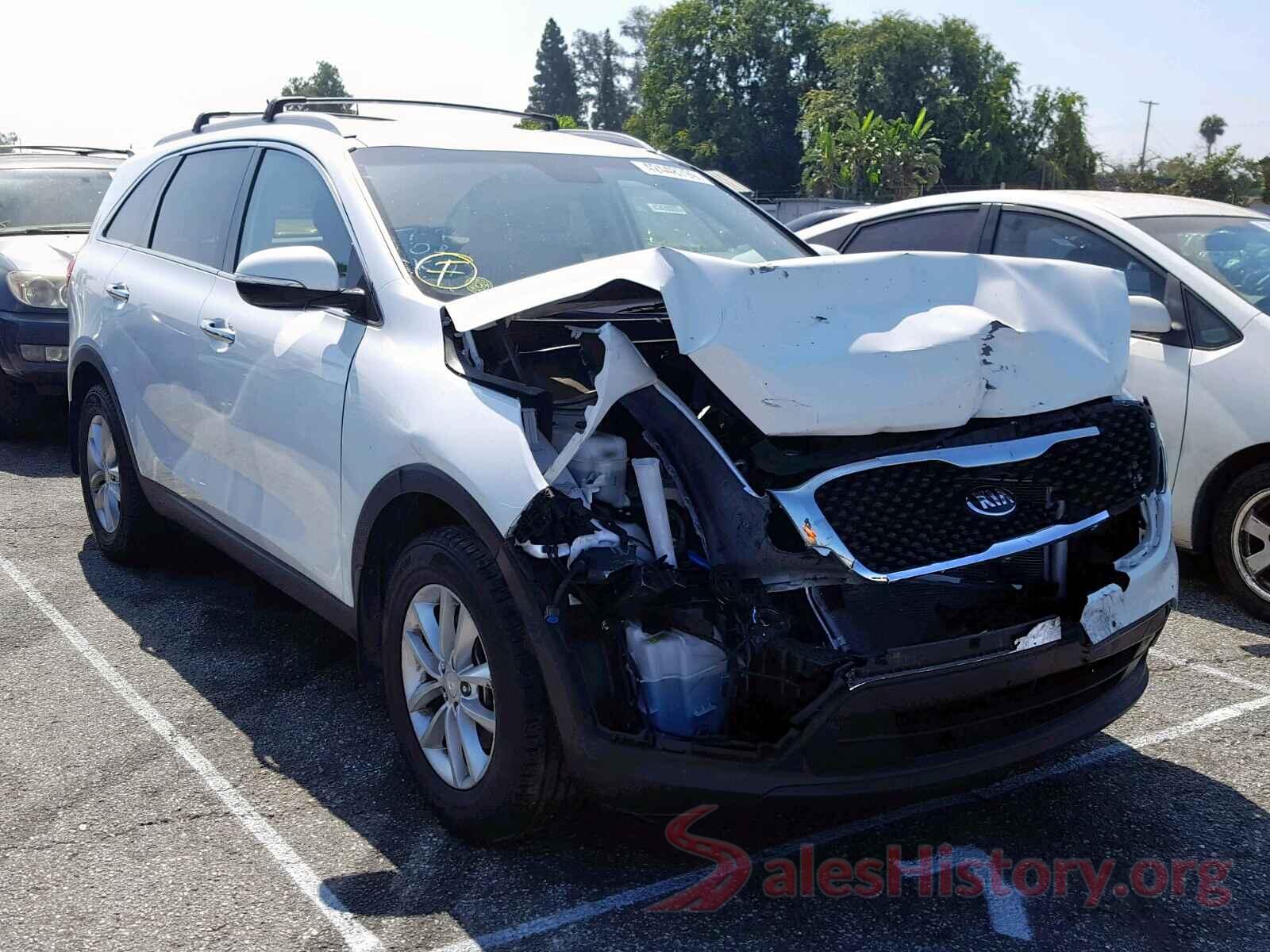 5XYPG4A36HG253758 2017 KIA SORENTO LX