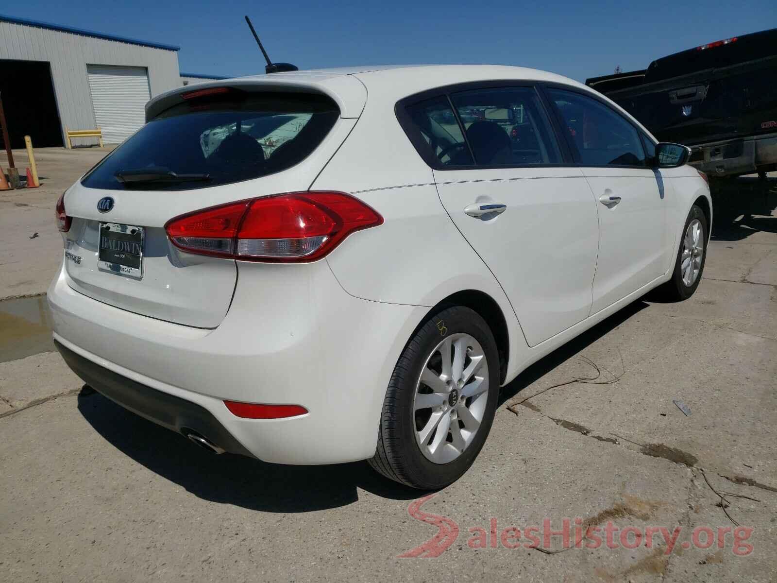 KNAFK5A84H5718975 2017 KIA FORTE