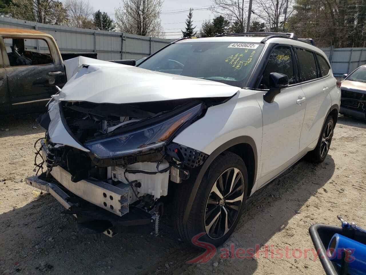 5TDJZRBH2MS071849 2021 TOYOTA HIGHLANDER