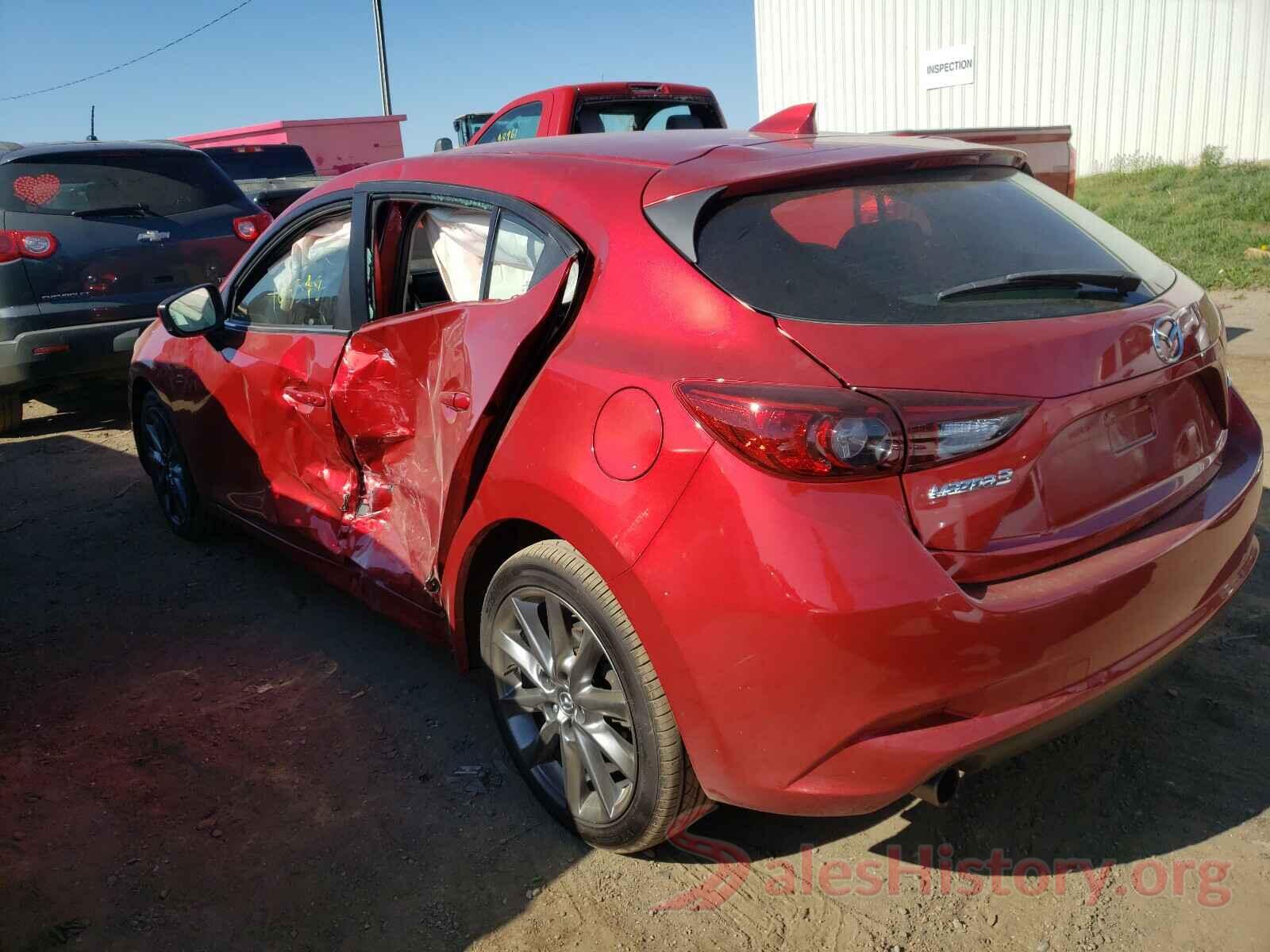 3MZBN1L3XJM177396 2018 MAZDA 3