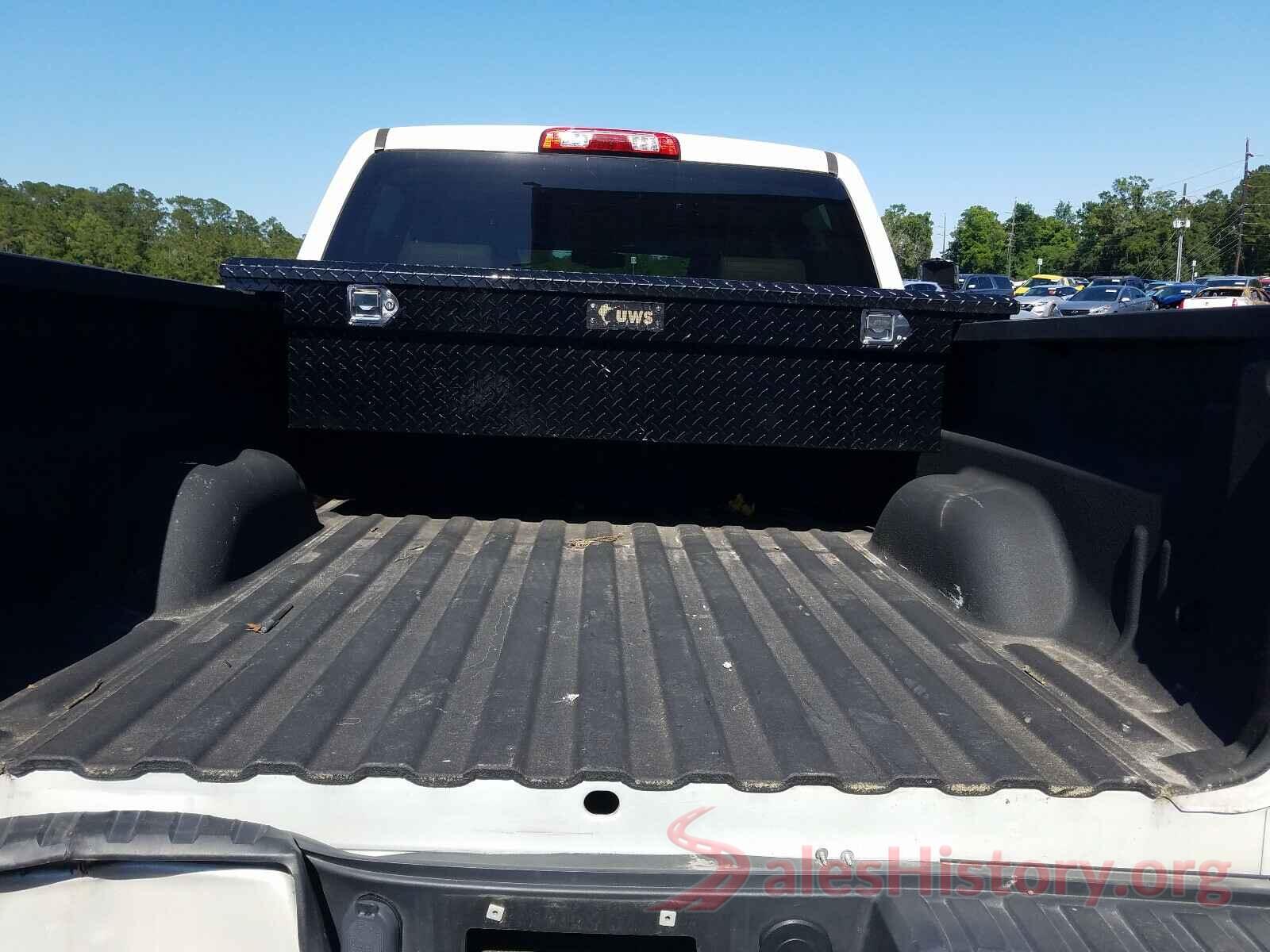 3GCUKREC5JG492623 2018 CHEVROLET SILVERADO