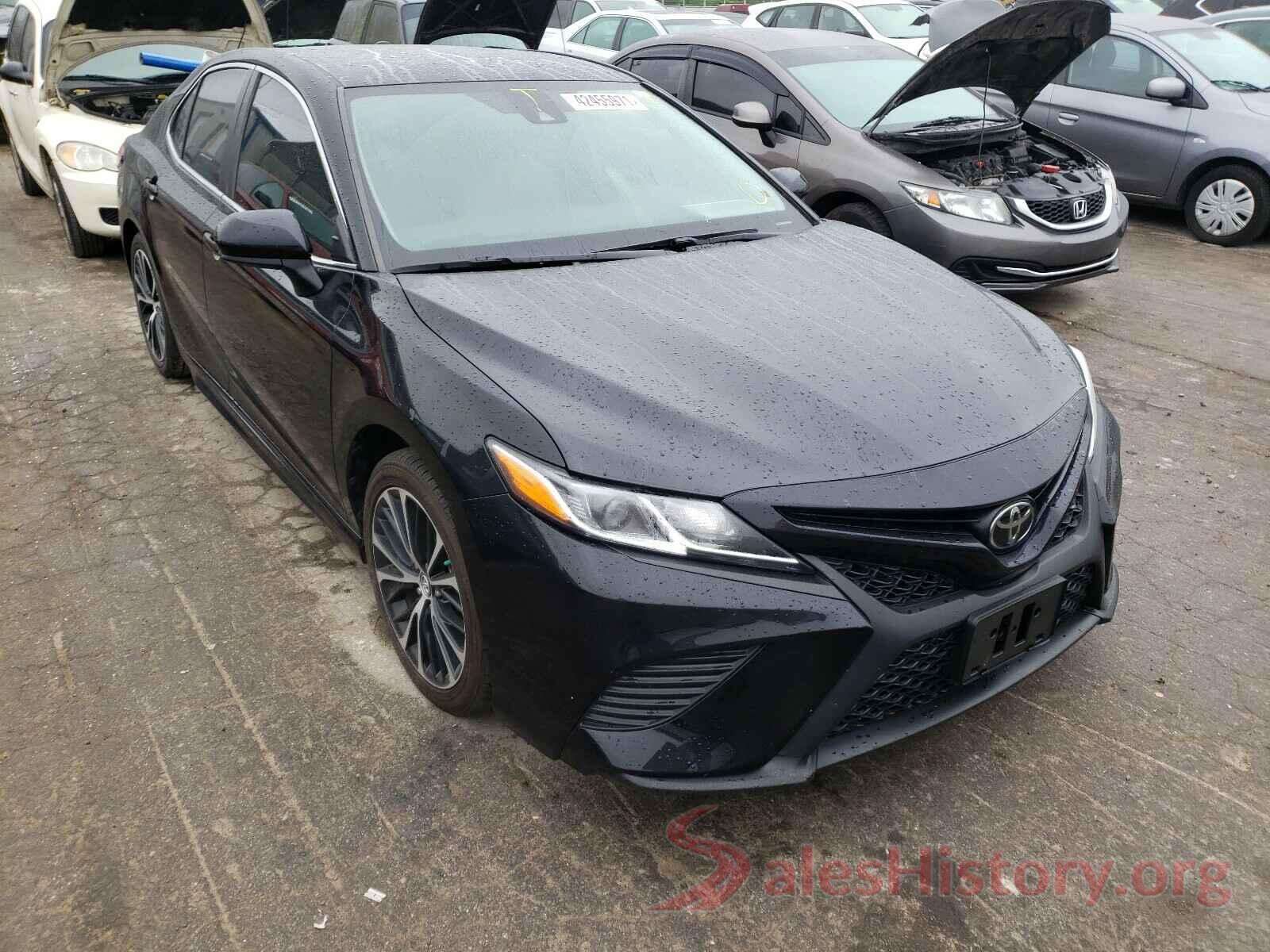 4T1B11HK2KU172264 2019 TOYOTA CAMRY