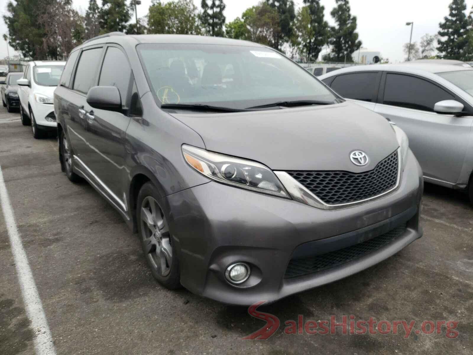 5TDXZ3DC9HS812660 2017 TOYOTA SIENNA