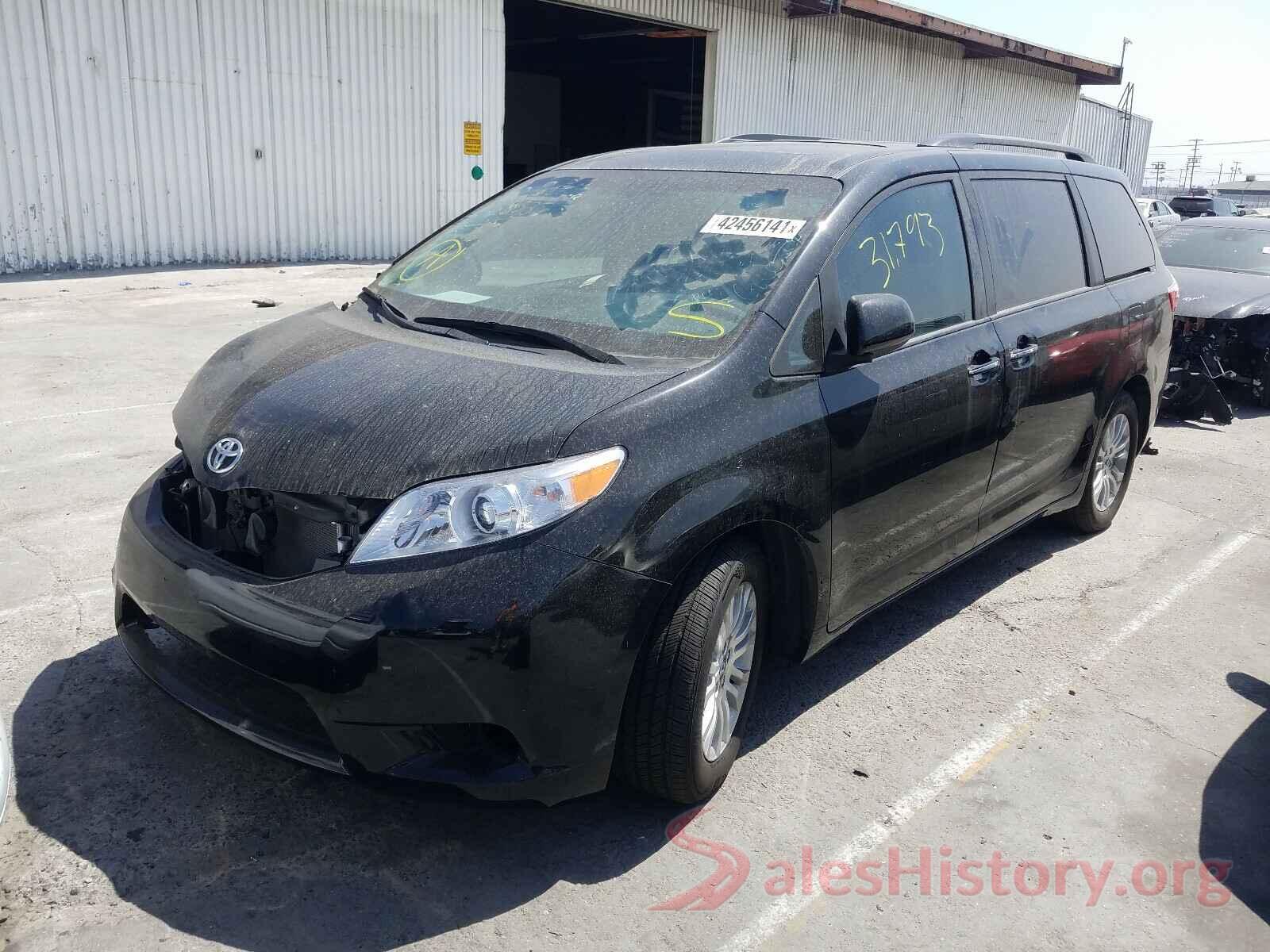 5TDYZ3DC6HS887174 2017 TOYOTA SIENNA