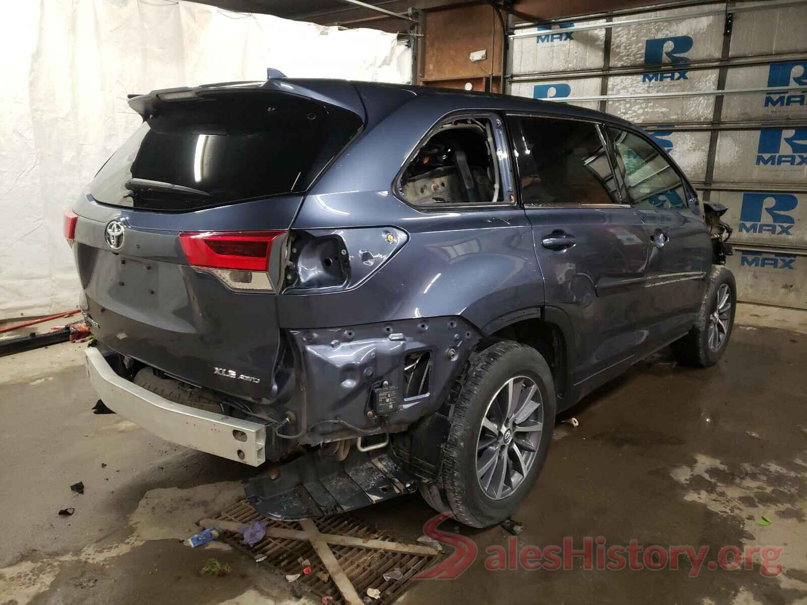 5TDJZRFH7JS833272 2018 TOYOTA HIGHLANDER