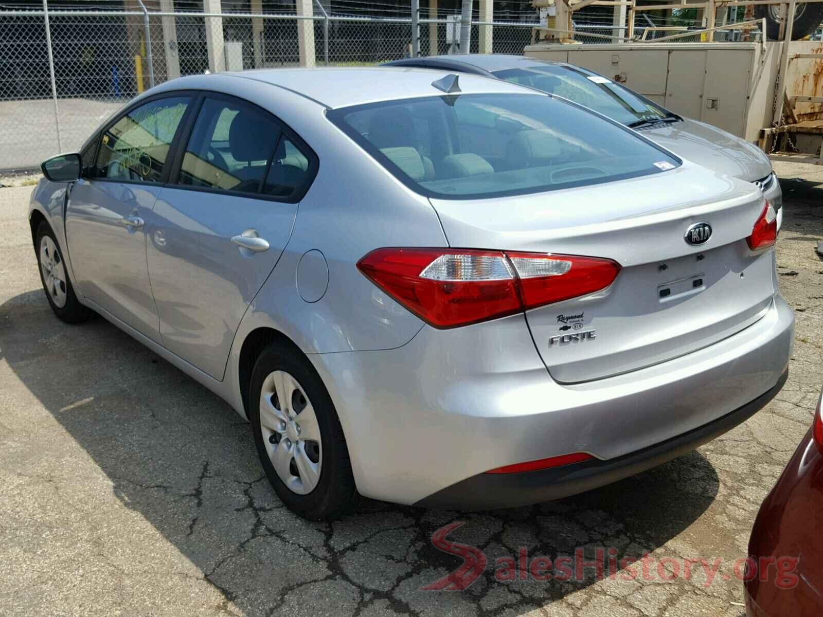 KNAFK4A67F5437405 2015 KIA FORTE