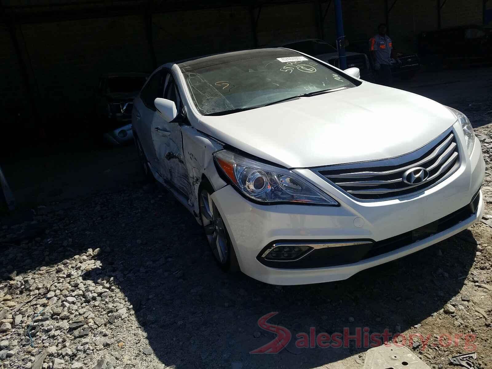 KMHFH4JG8HA581948 2017 HYUNDAI AZERA